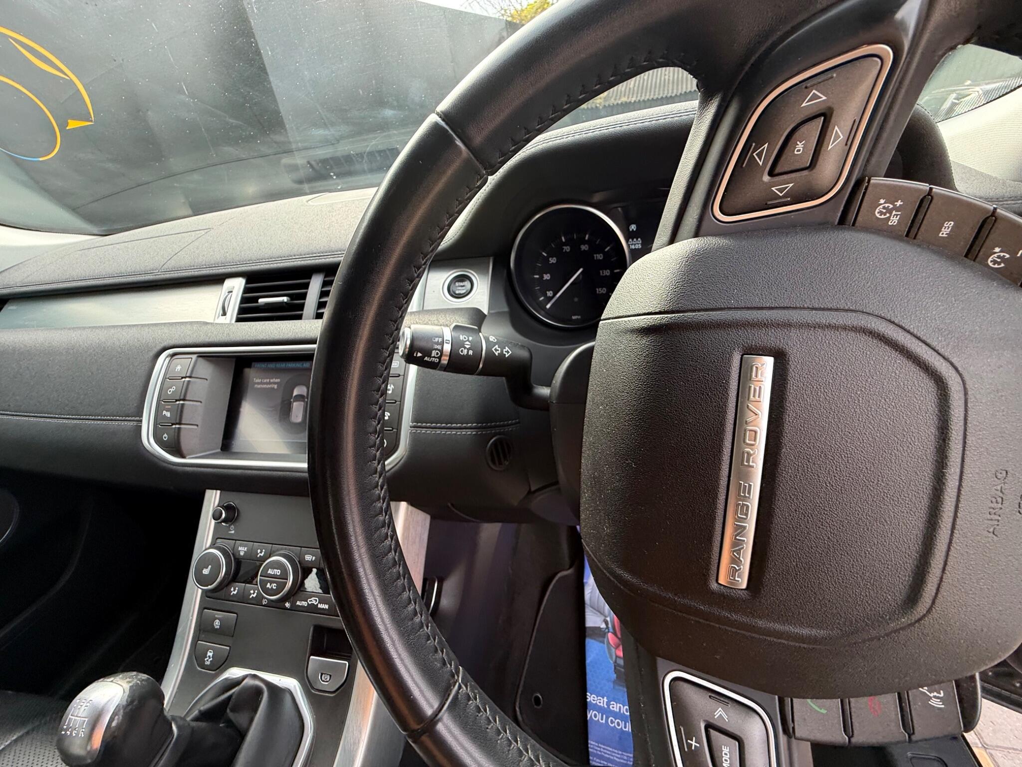 Land Rover Range Rover Evoque view 30