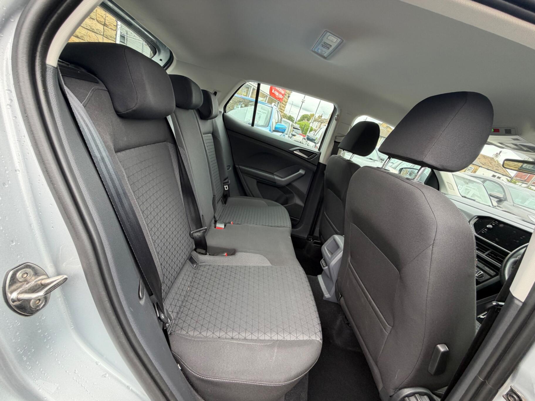 Volkswagen T-Cross view 13