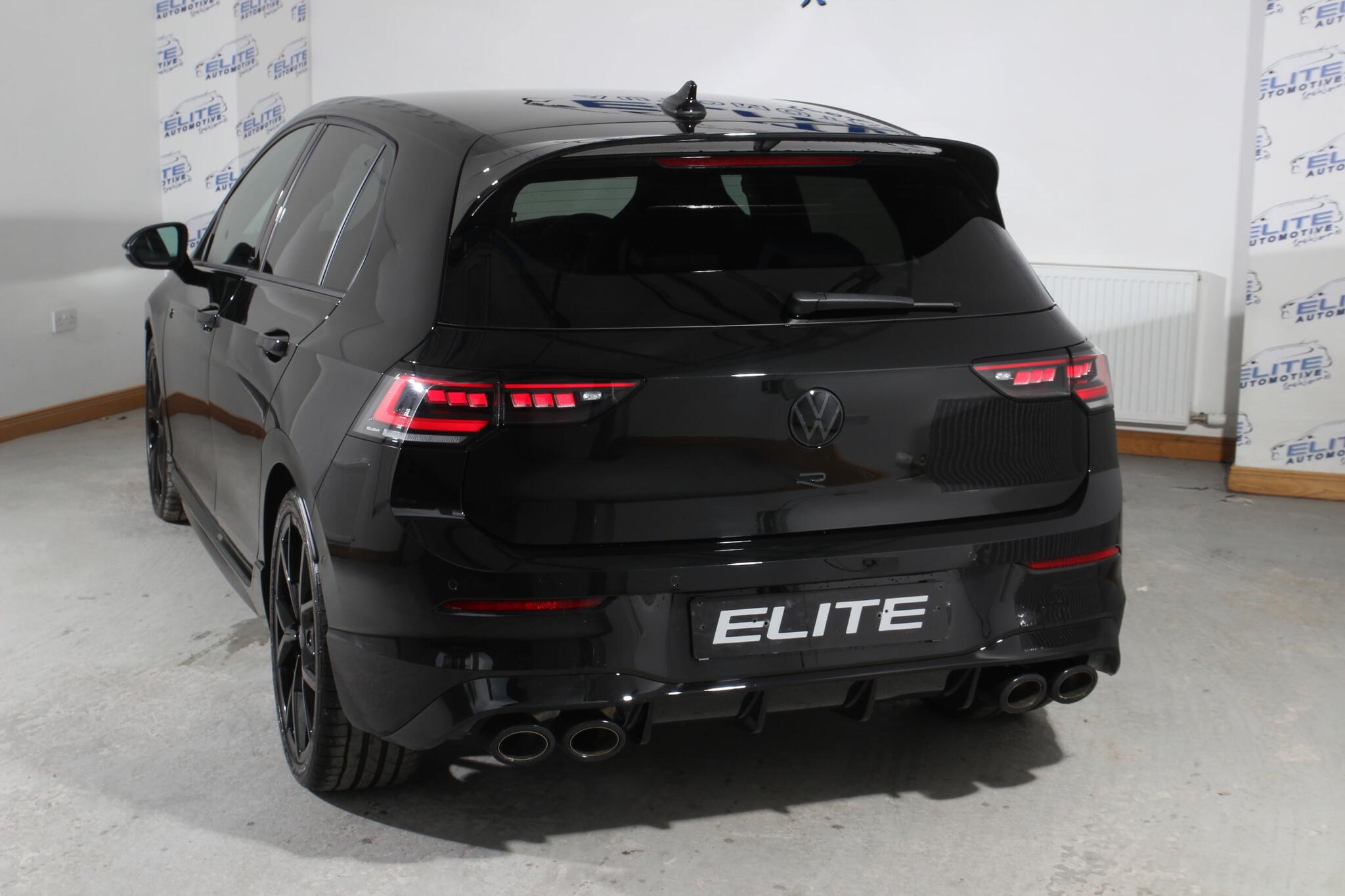 Volkswagen Golf view 12