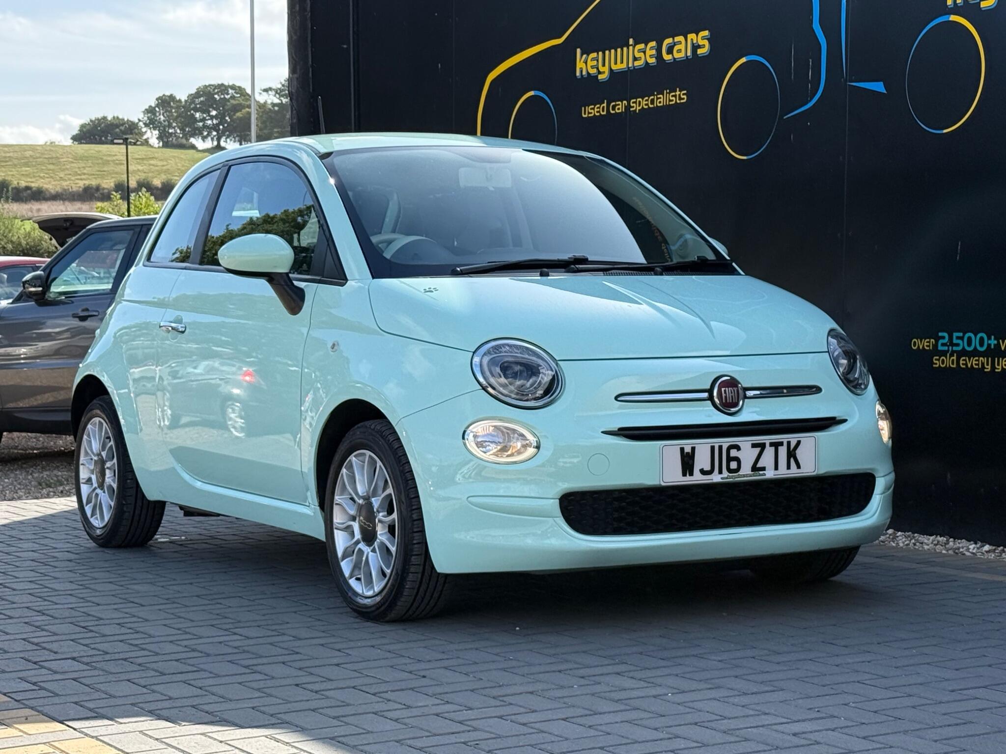 Fiat 500 view 9