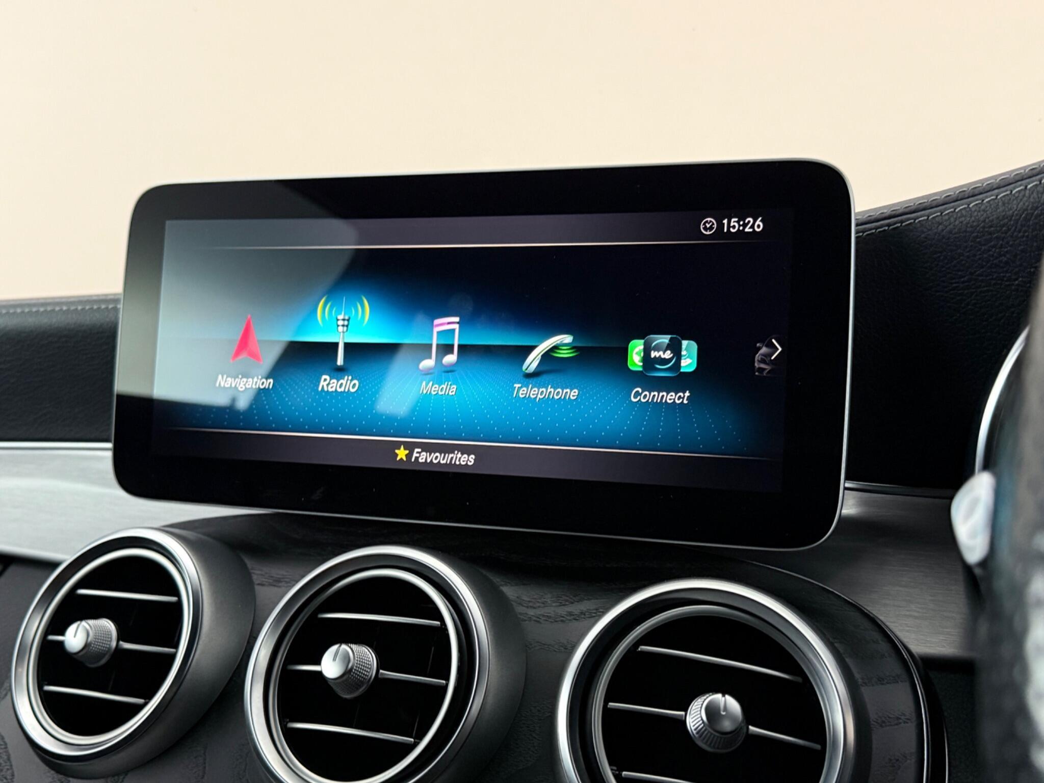 Mercedes-Benz C-Class view 25