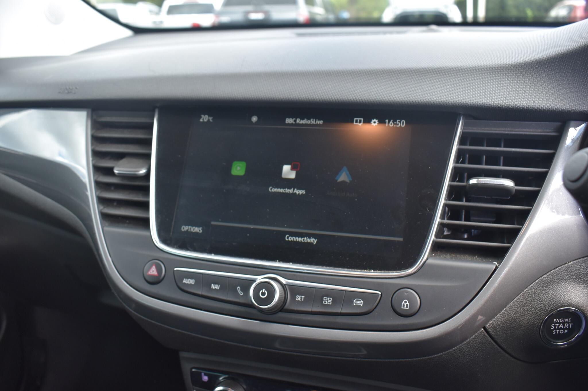 Crossland - 1.5 Turbo D Ultimate Euro 6 (s/s) 5dr - Image 21