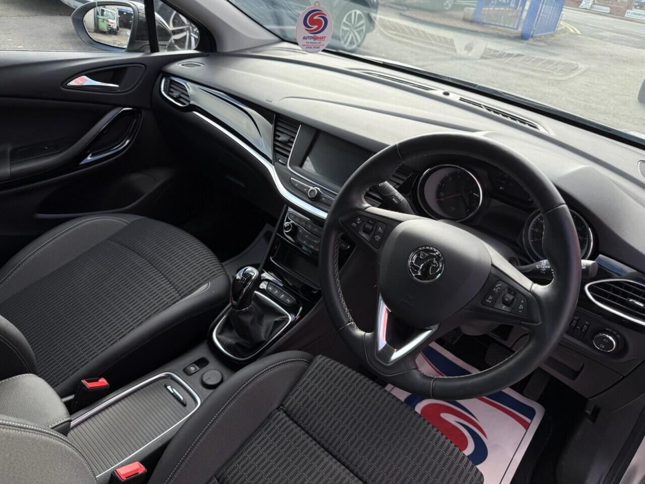 Vauxhall Astra view 45