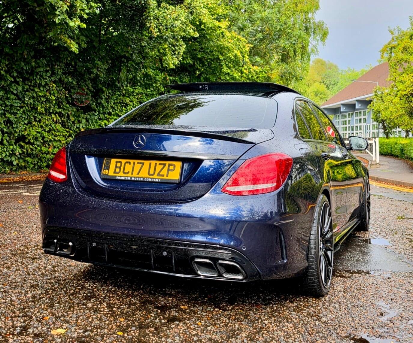 Mercedes-Benz C-Class view 11