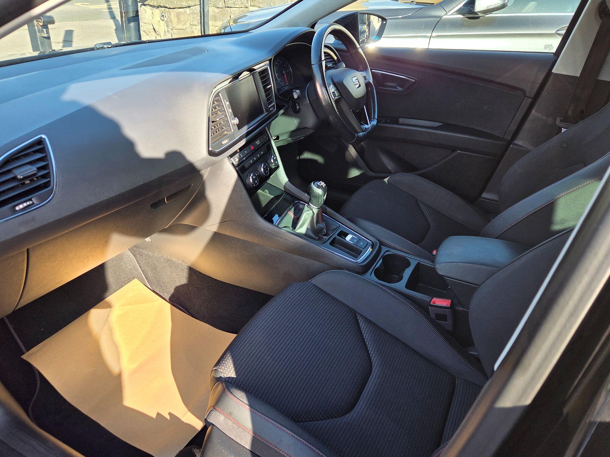 2019 SEAT Leon 1.5 TSI EVO FR Euro 6 (s/s) 5dr • 59,943 miles image 28