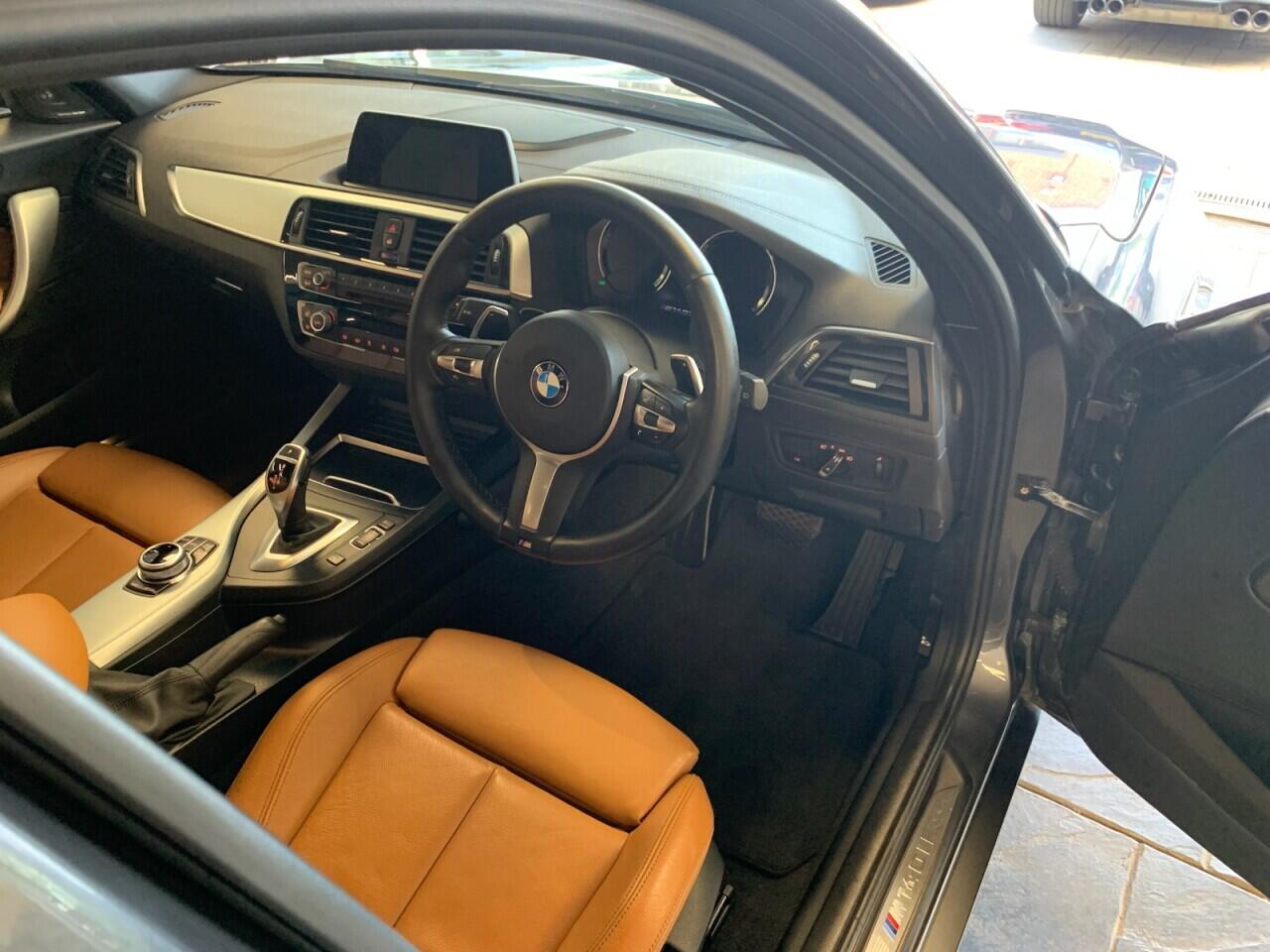 BMW 1 Series view 21