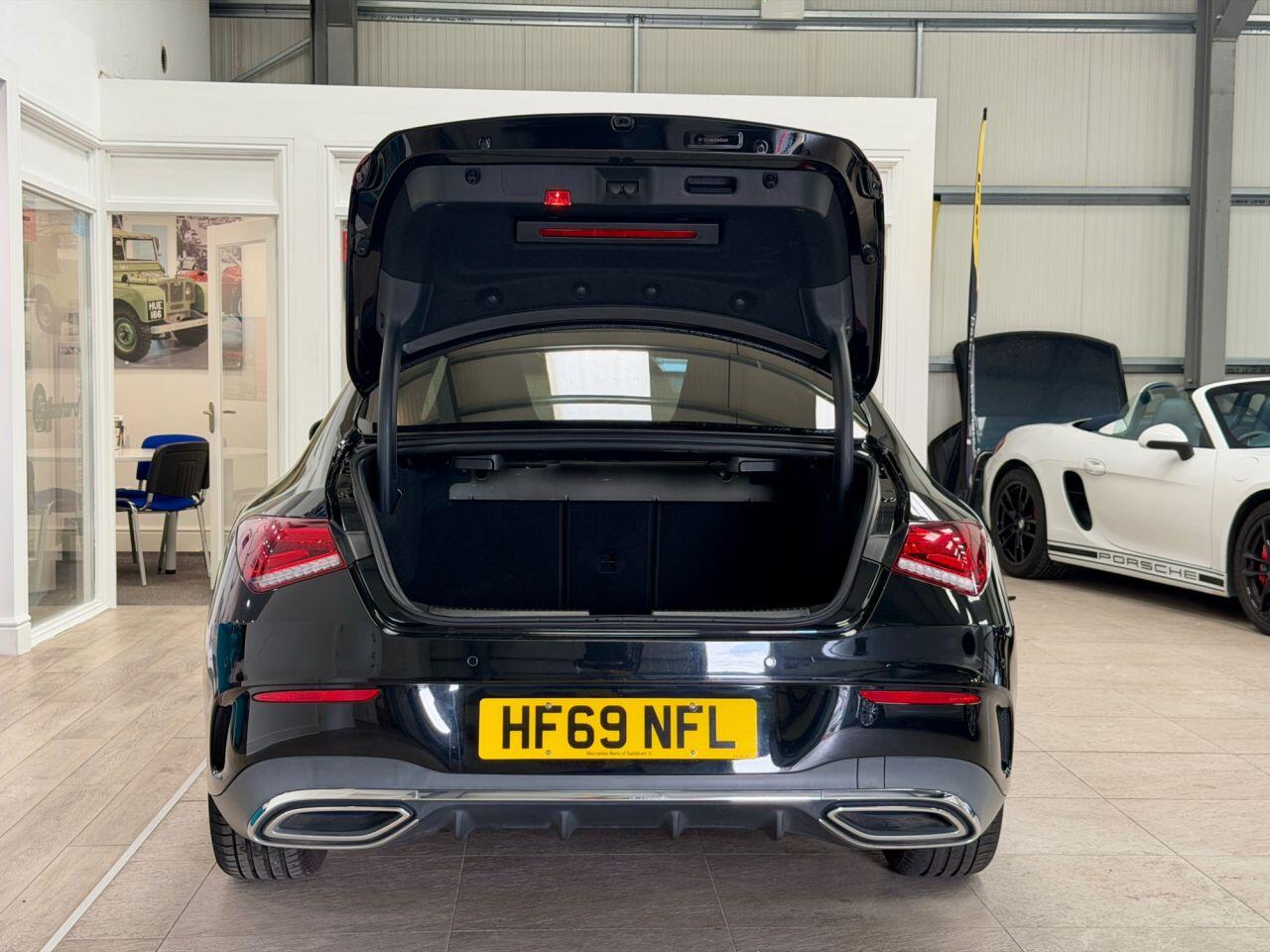 Mercedes-Benz Cla view 29