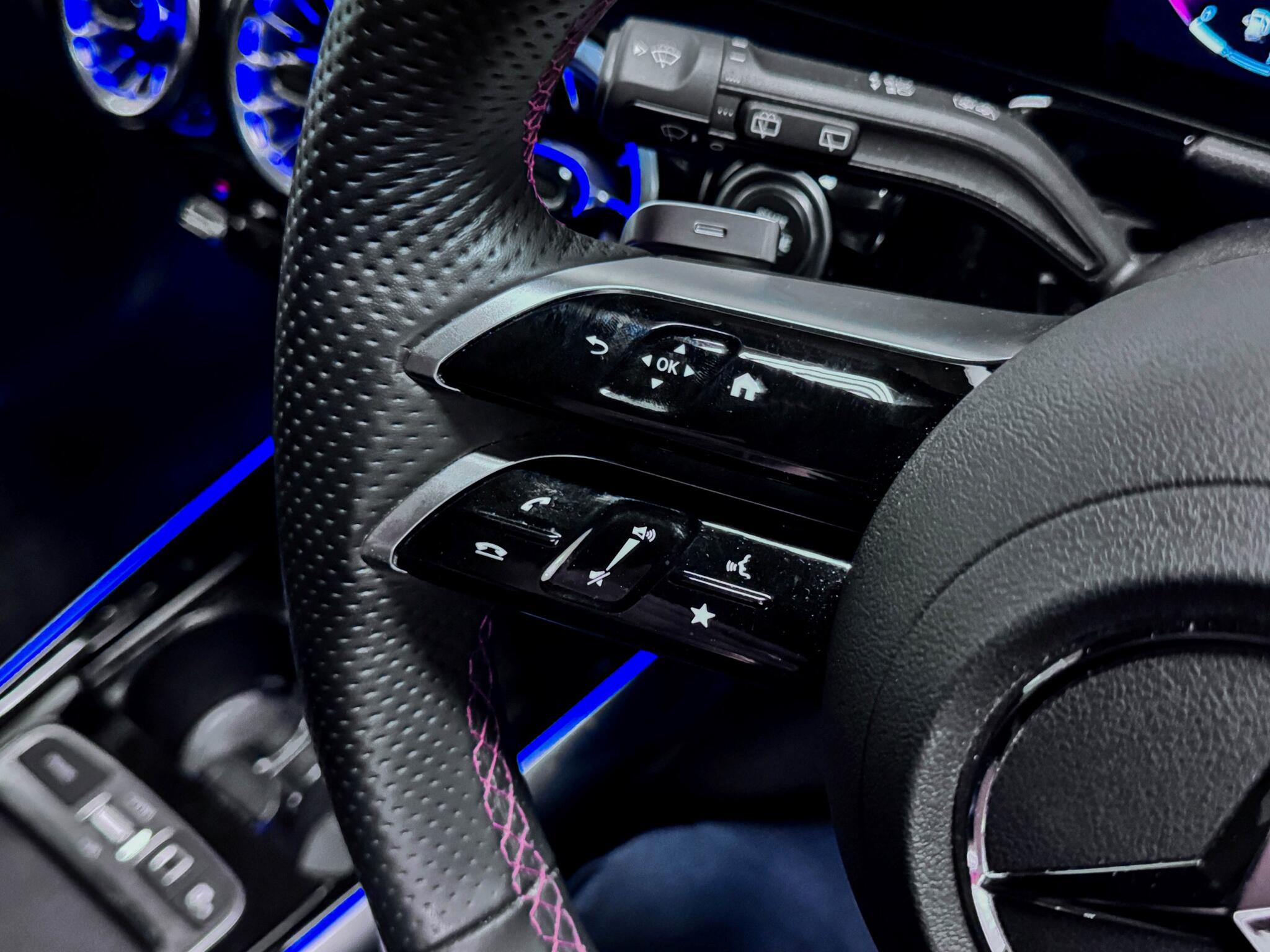 Mercedes-Benz Gla view 8