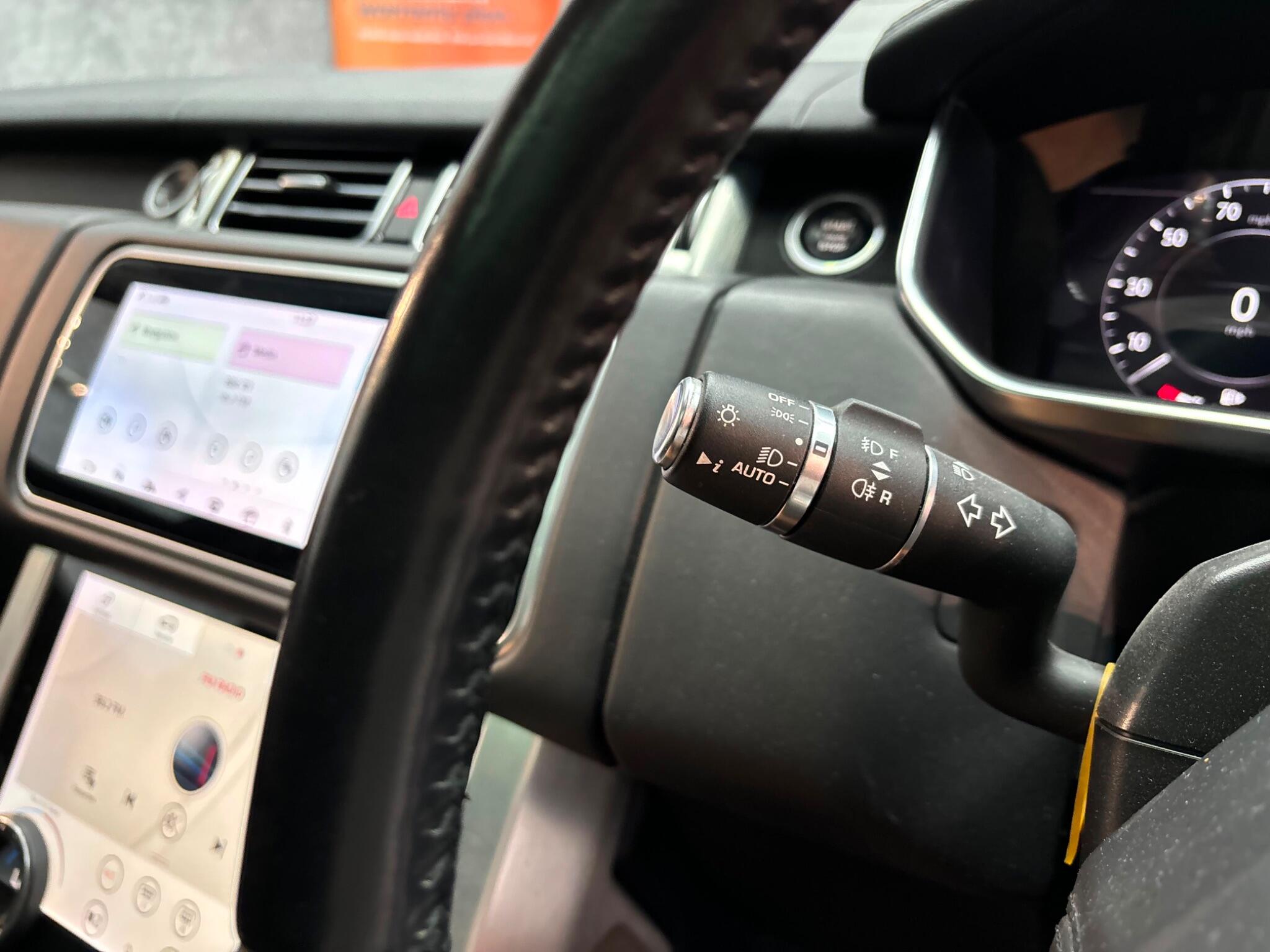 Land Rover Range Rover view 32