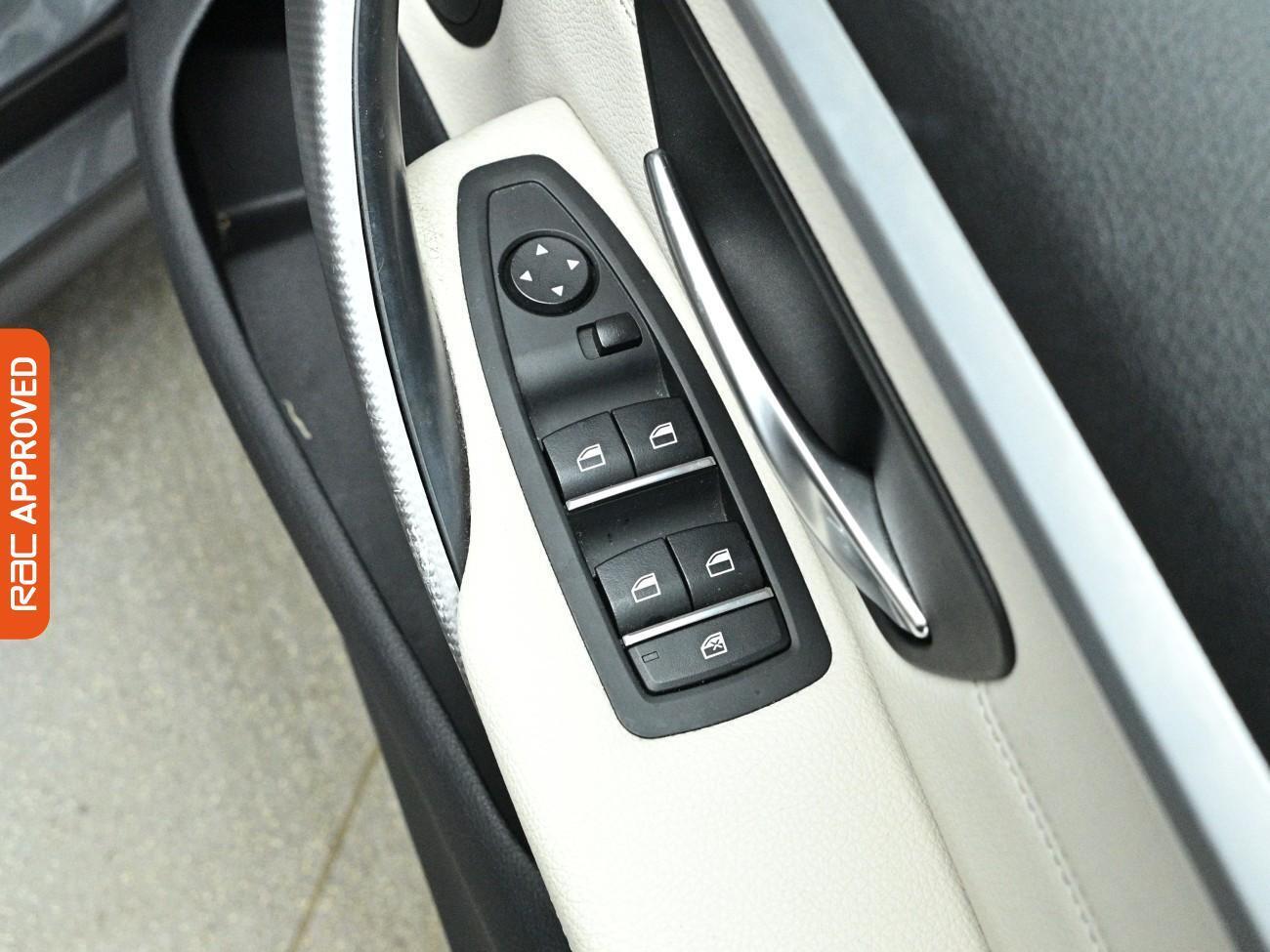 BMW 4 Series view 24