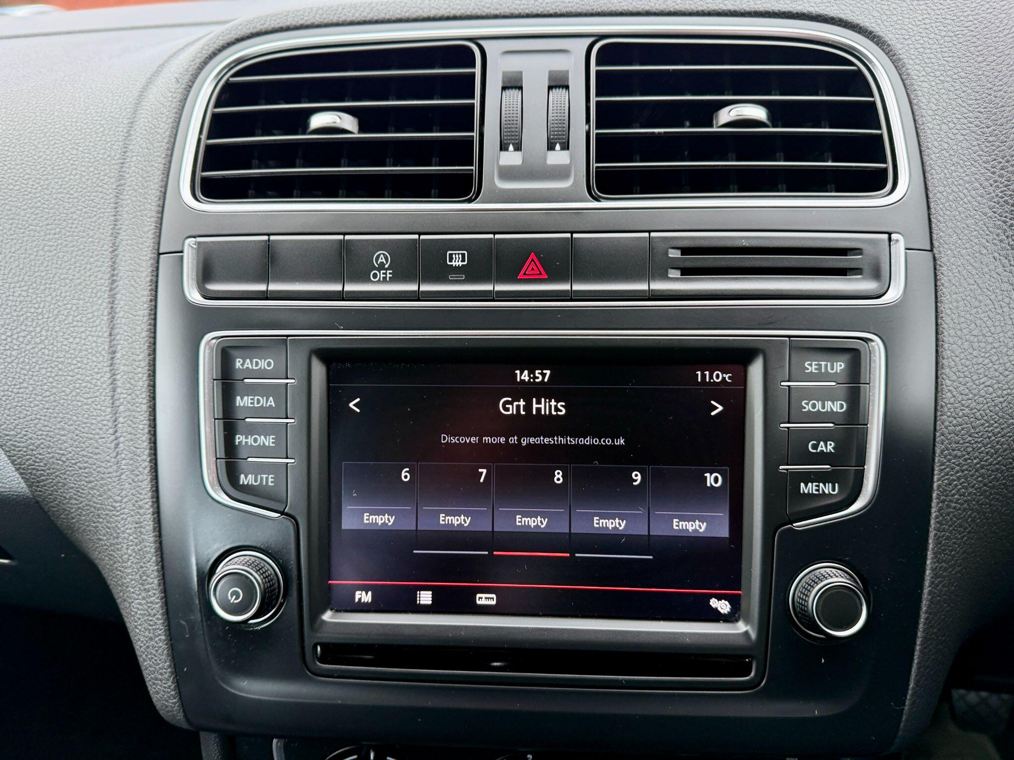 2014 Volkswagen Polo image 22