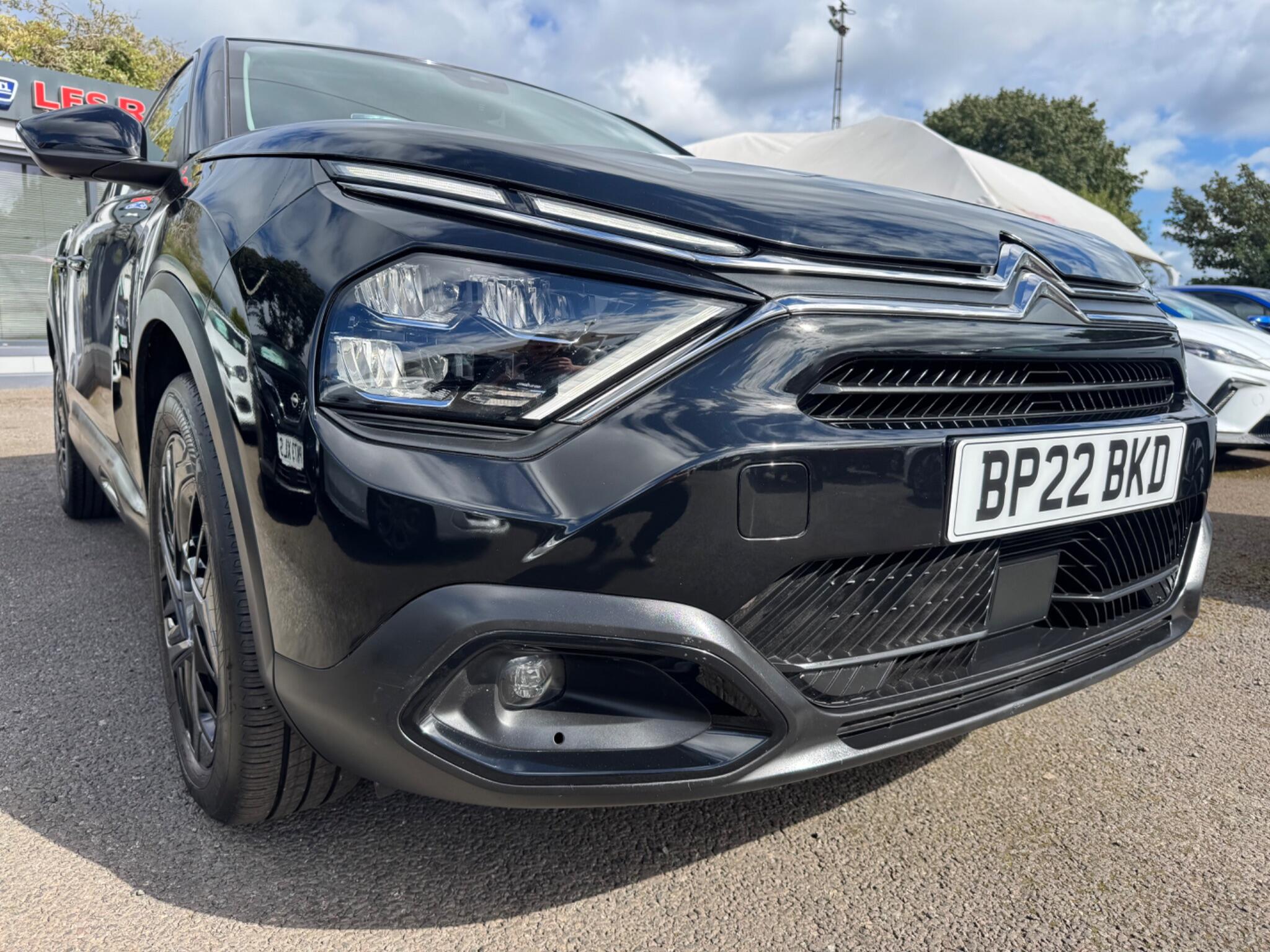 Citroen C4 view 13