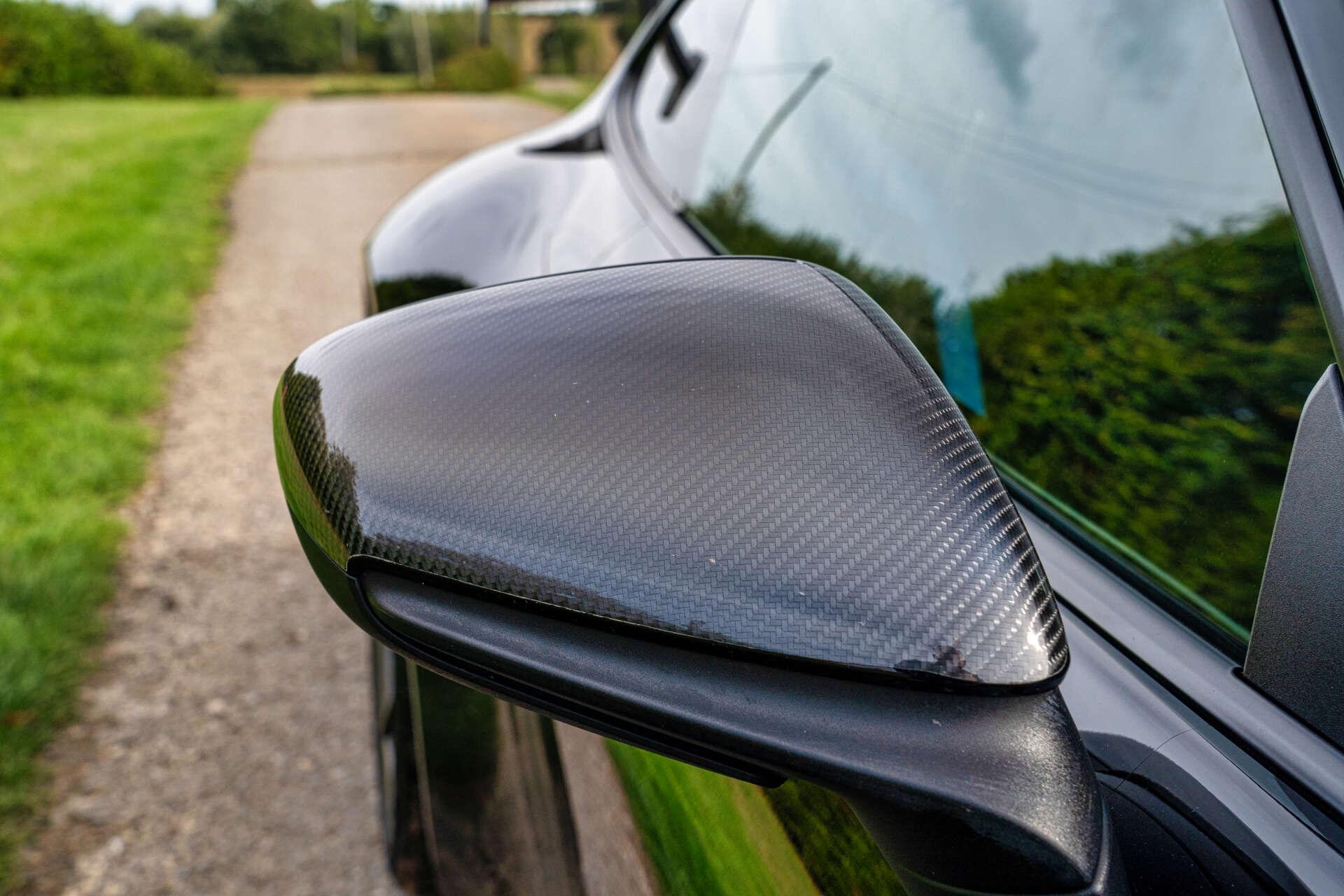 Porsche 911 view 21