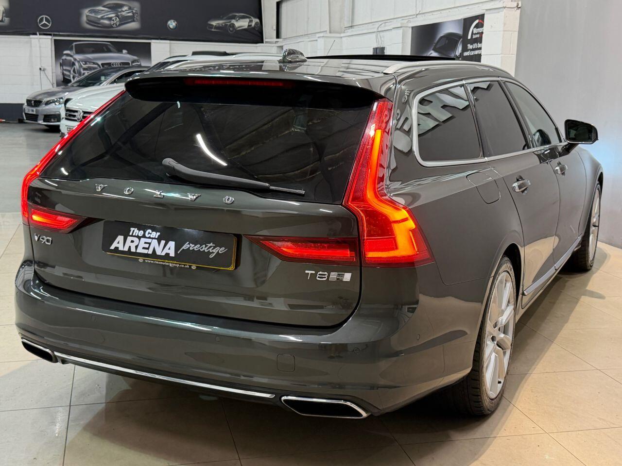 Volvo V90 view 9