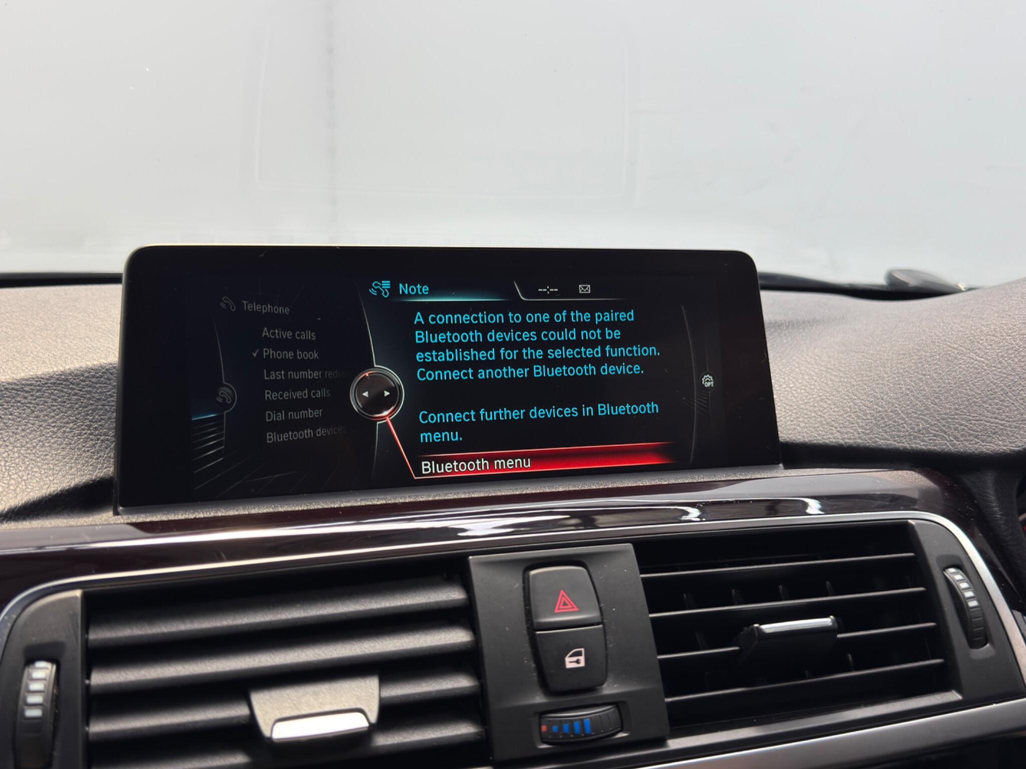 BMW 3 Series view 35