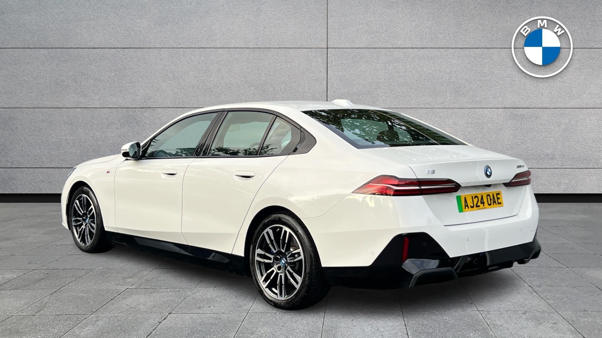 BMW i5 view 2