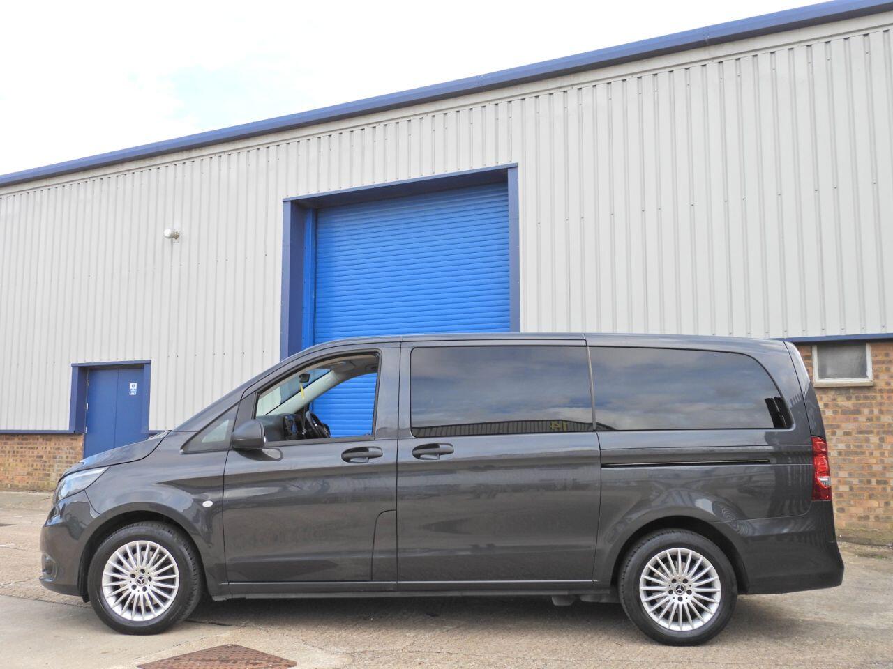 Mercedes-Benz Vito view 7