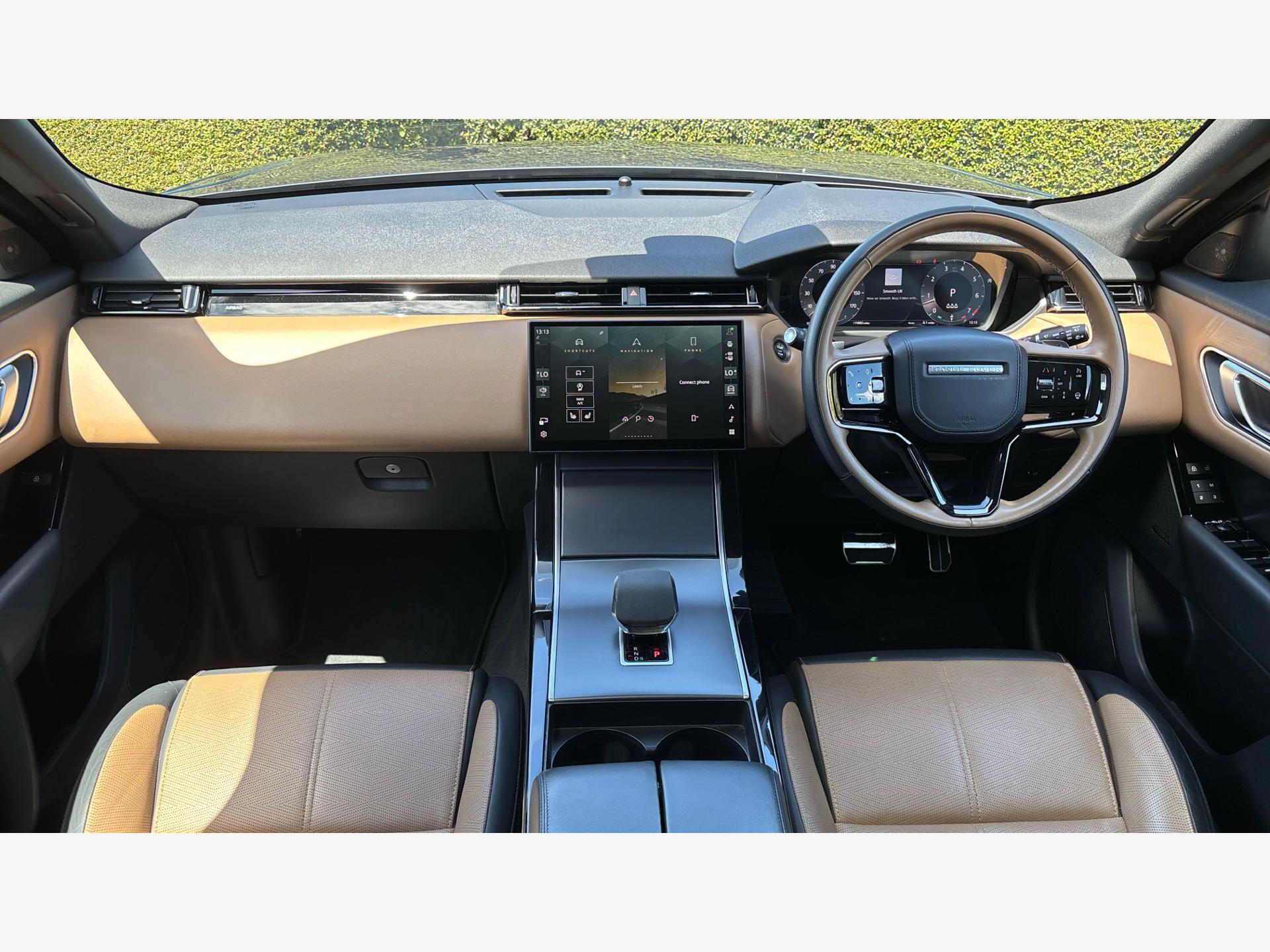 Land Rover Range Rover Velar view 11