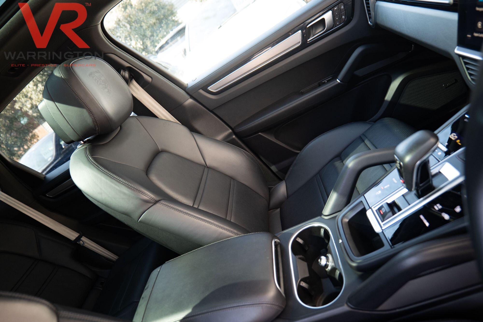 Porsche Cayenne view 4