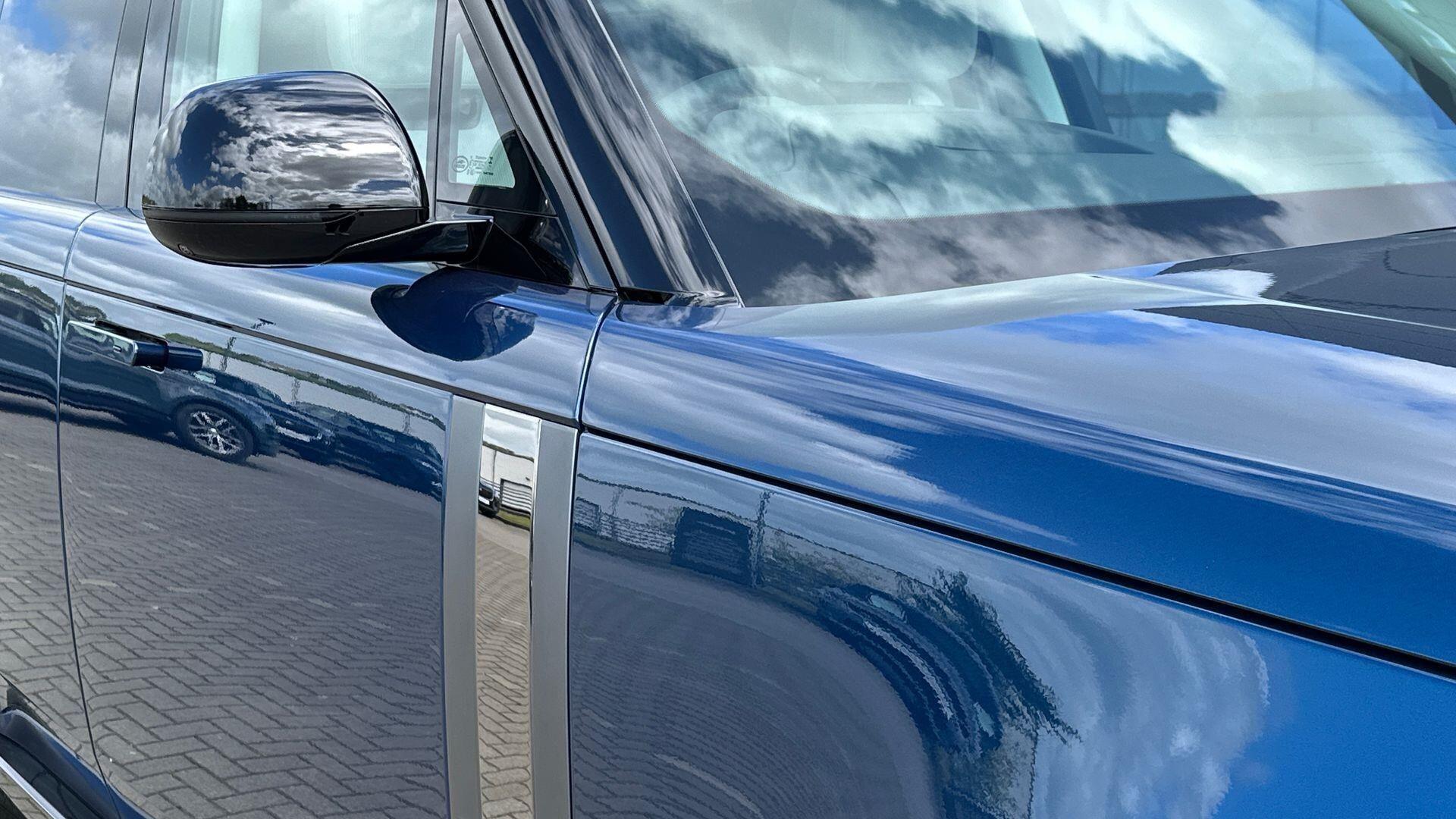 Land Rover Range Rover view 28