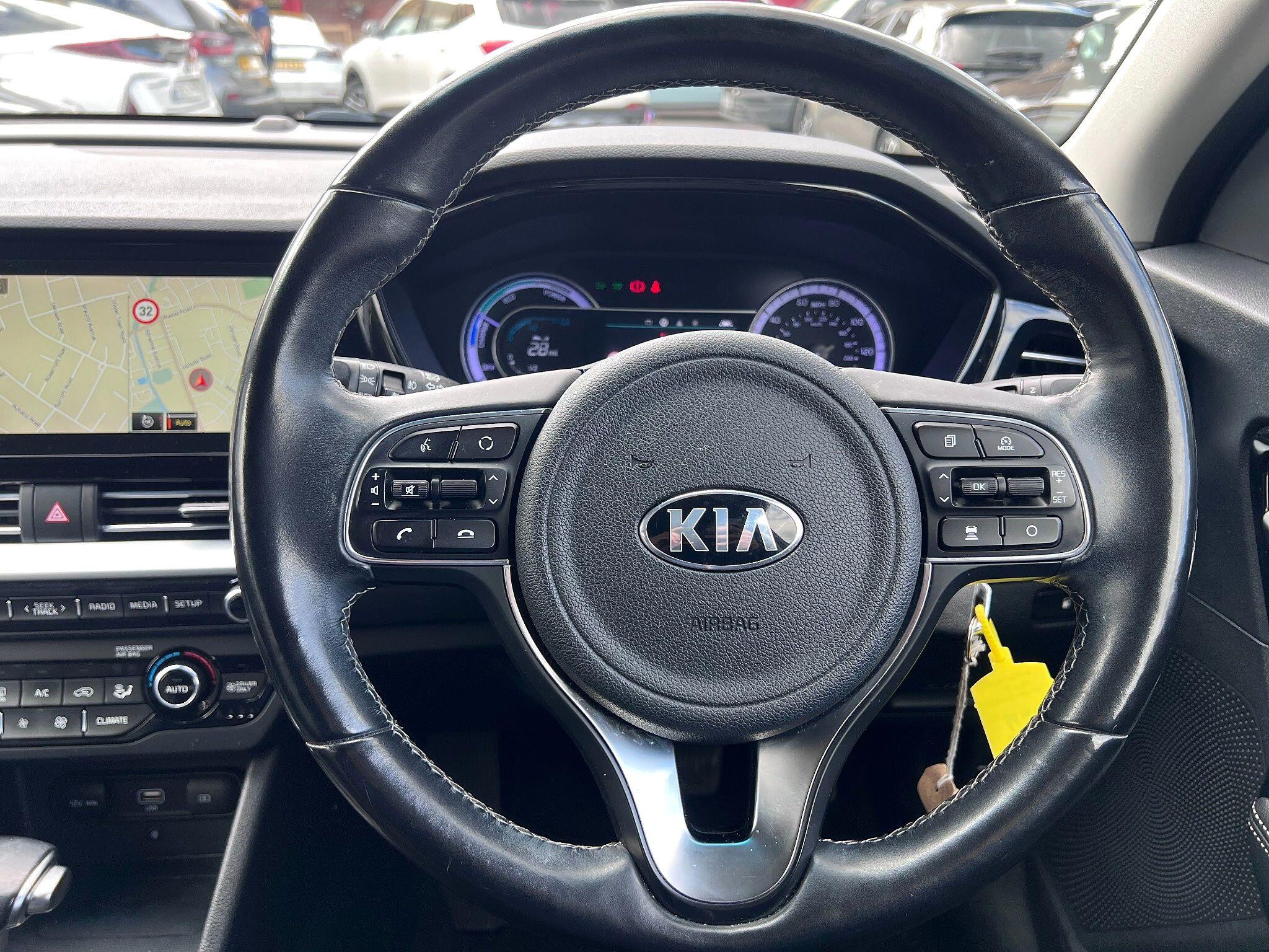 Kia Niro view 28