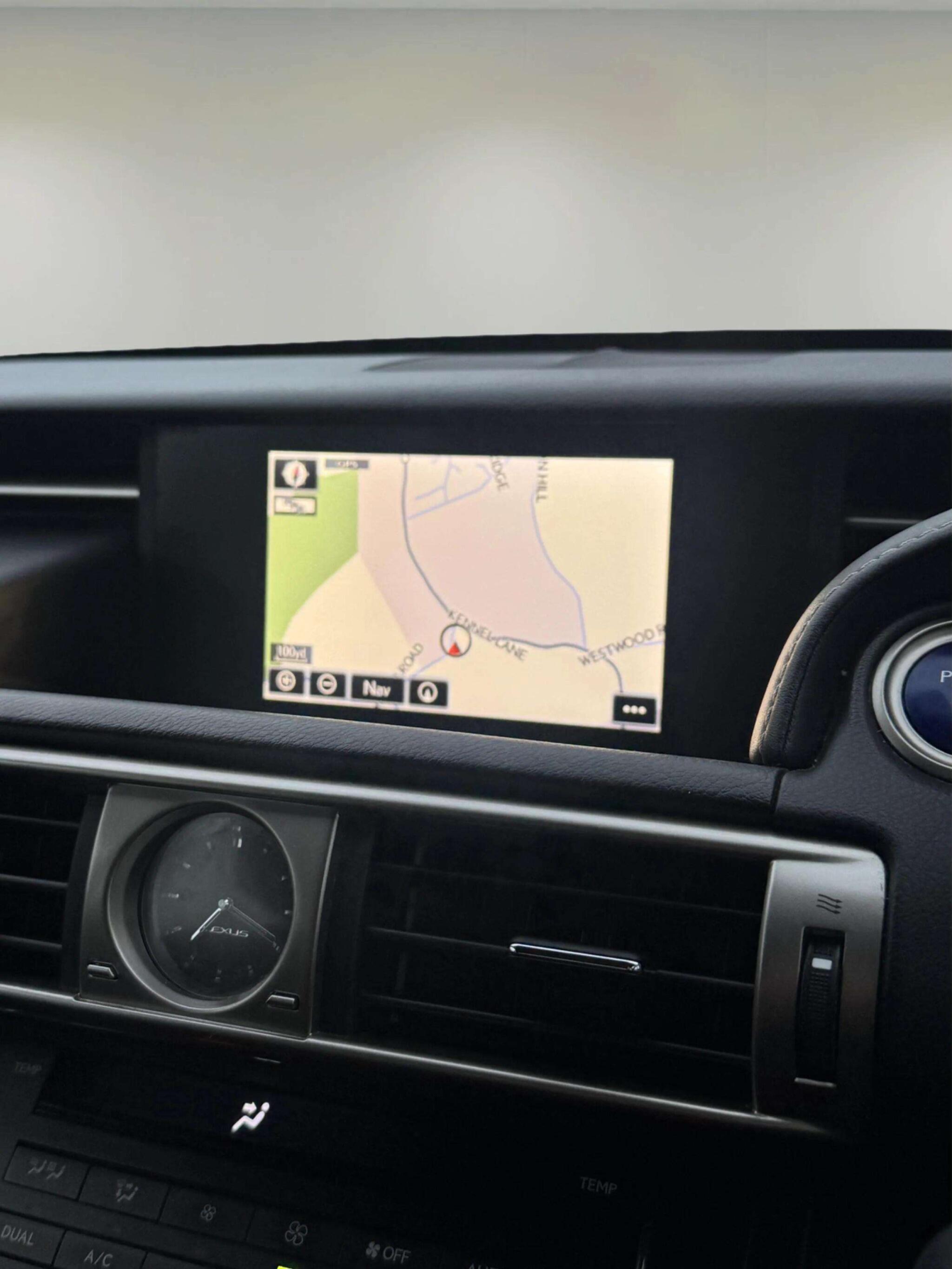 Lexus Is view 7