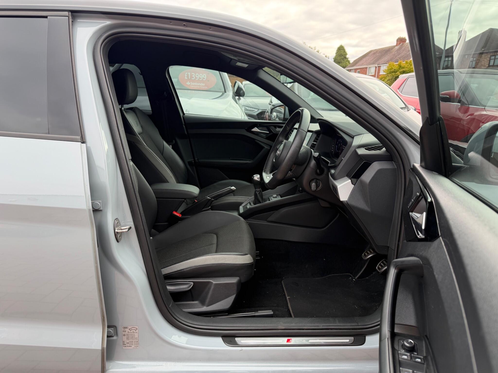 Audi A1 view 7