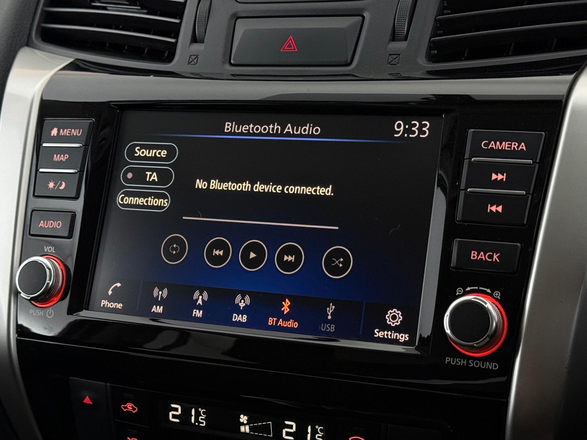 Nissan Navara view 22