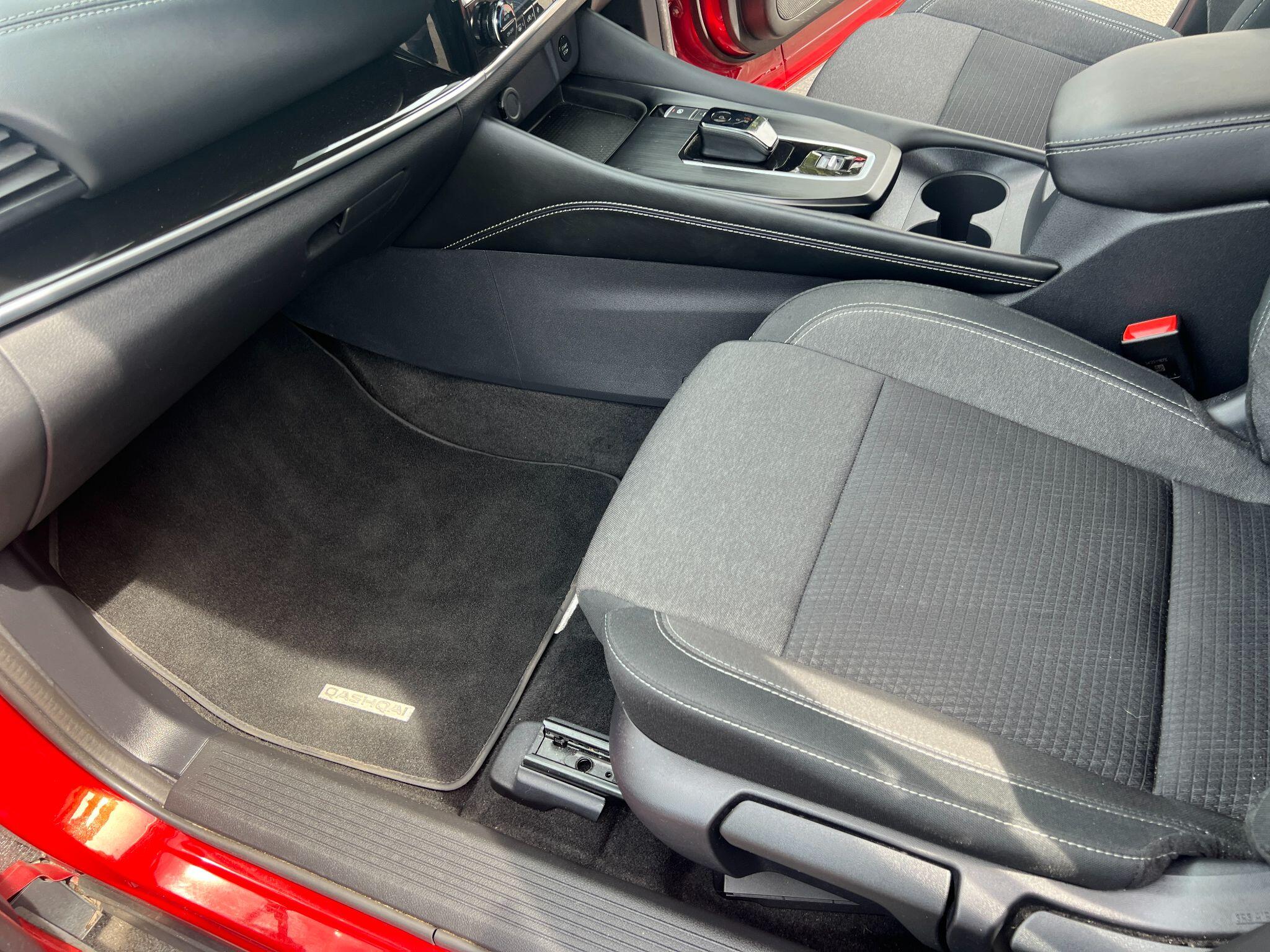 Nissan Qashqai view 38