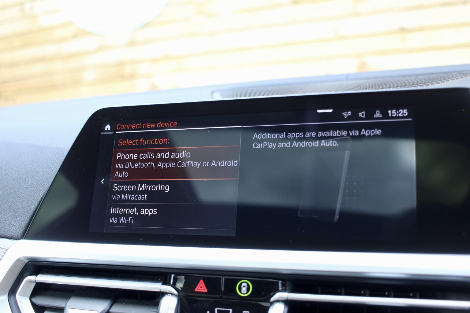 BMW 3 Series view 33