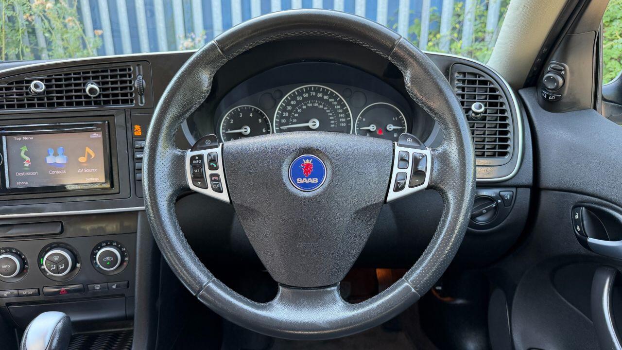 Saab 9-3 view 15