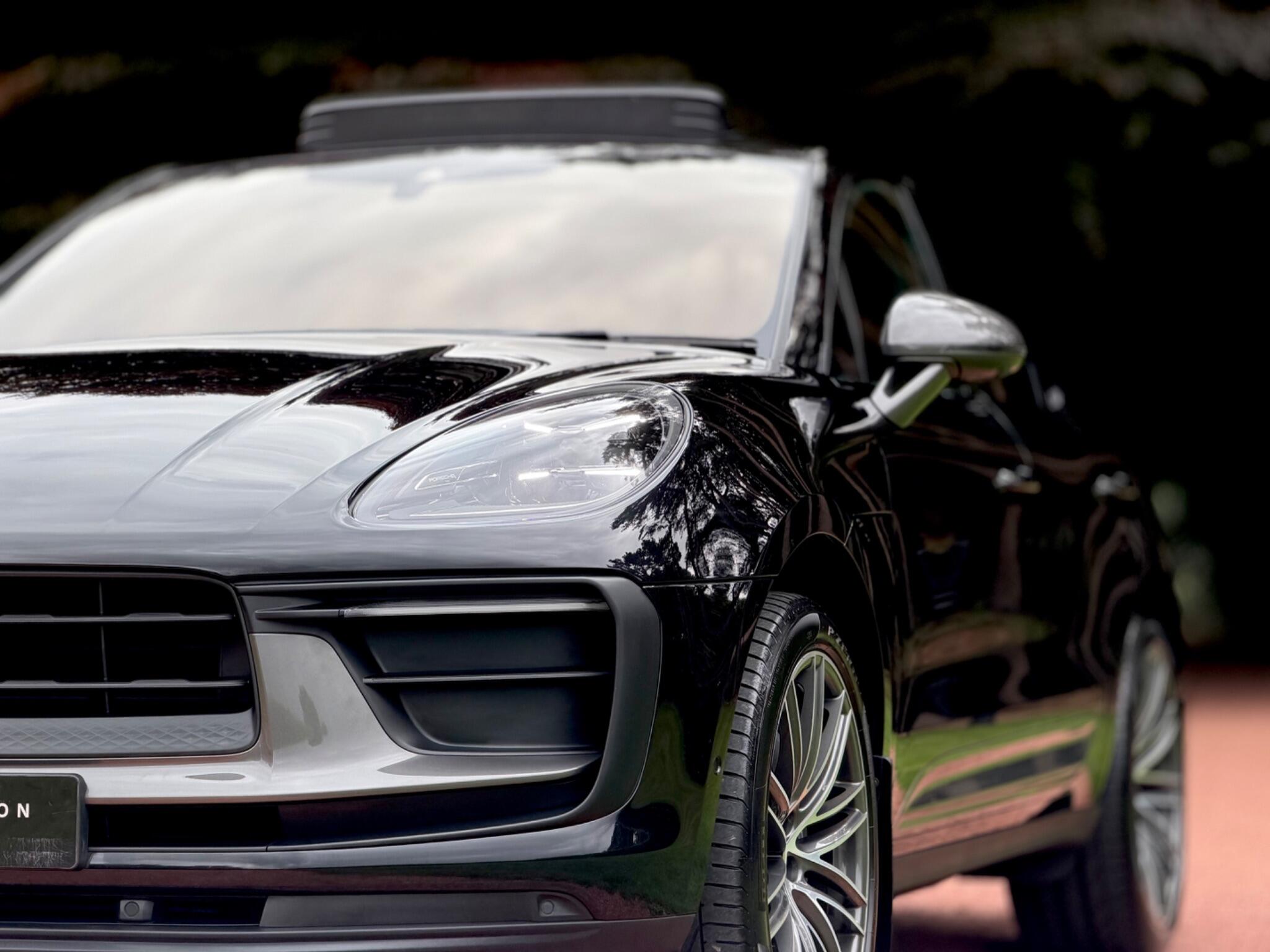 Porsche Macan view 38