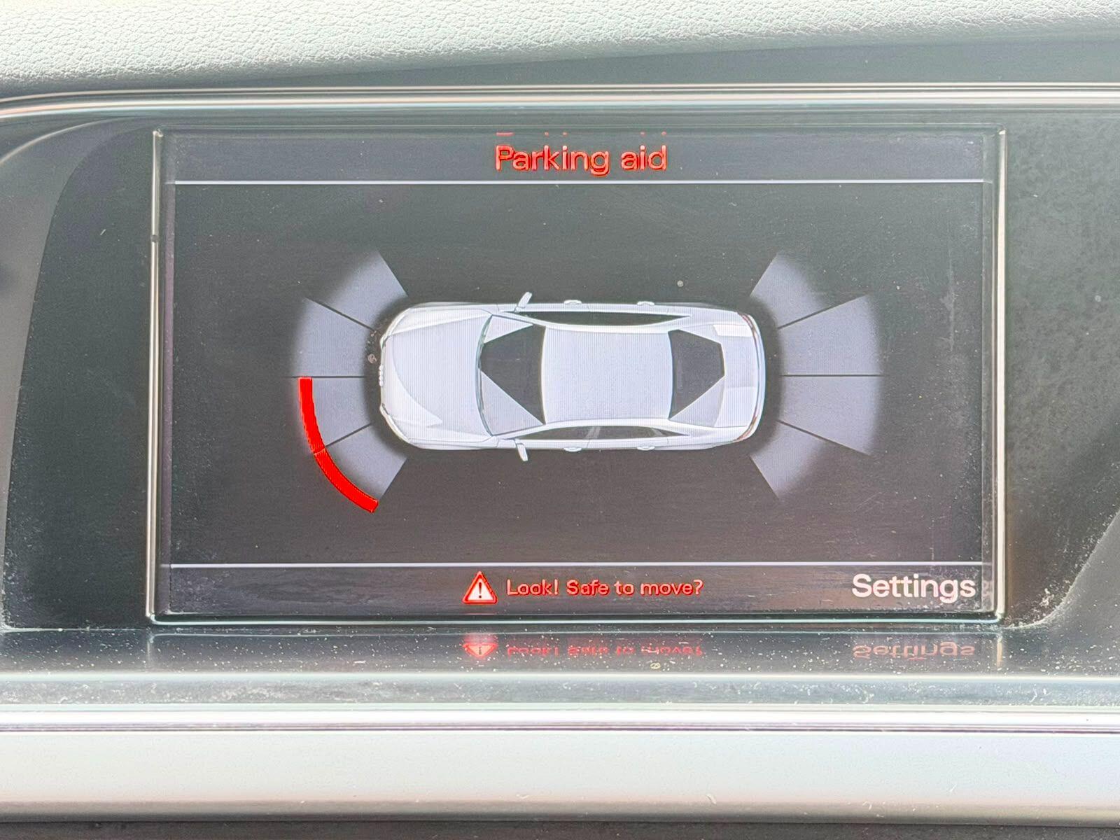 Audi A4 view 26