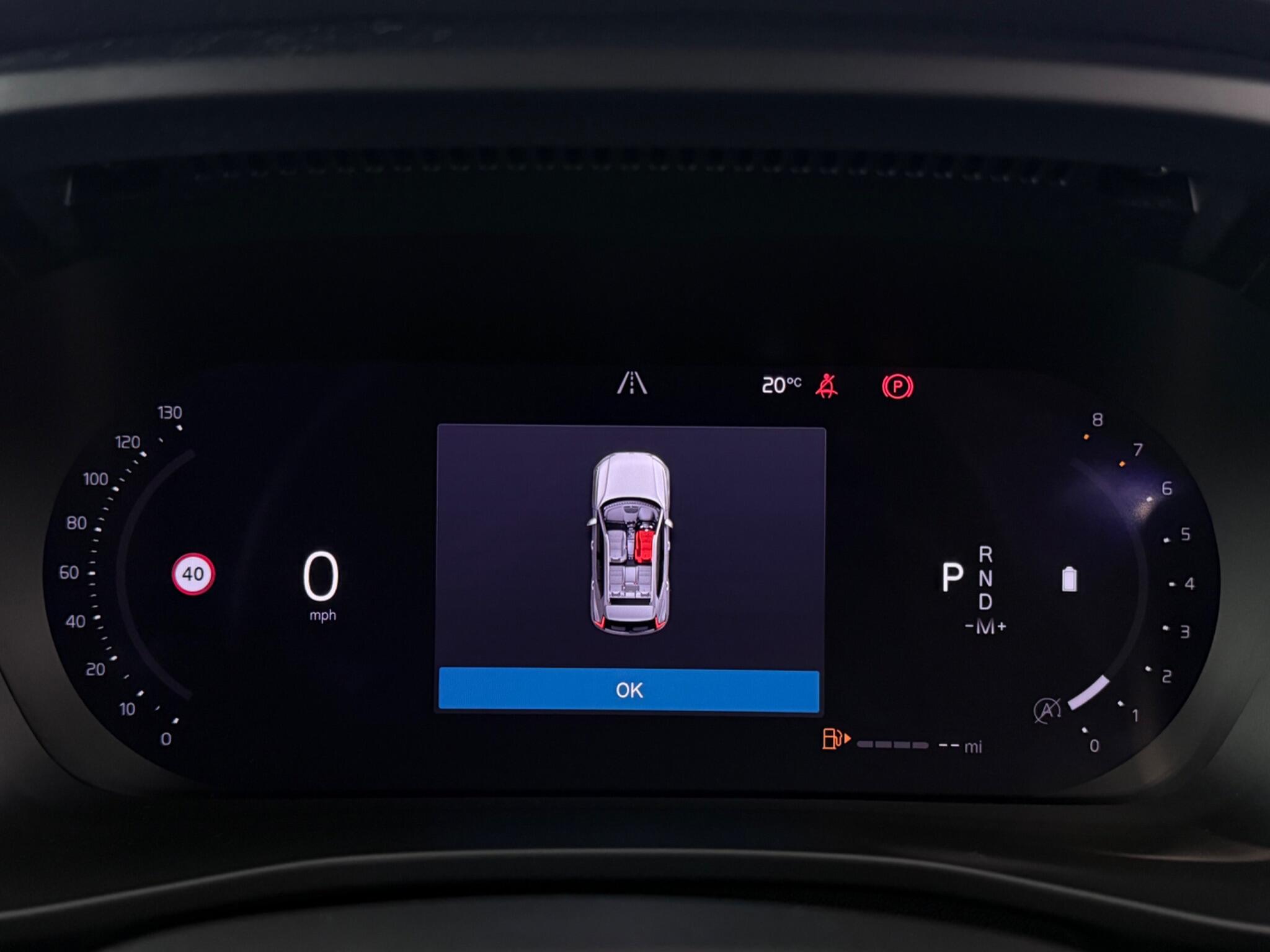 Volvo XC40 view 17