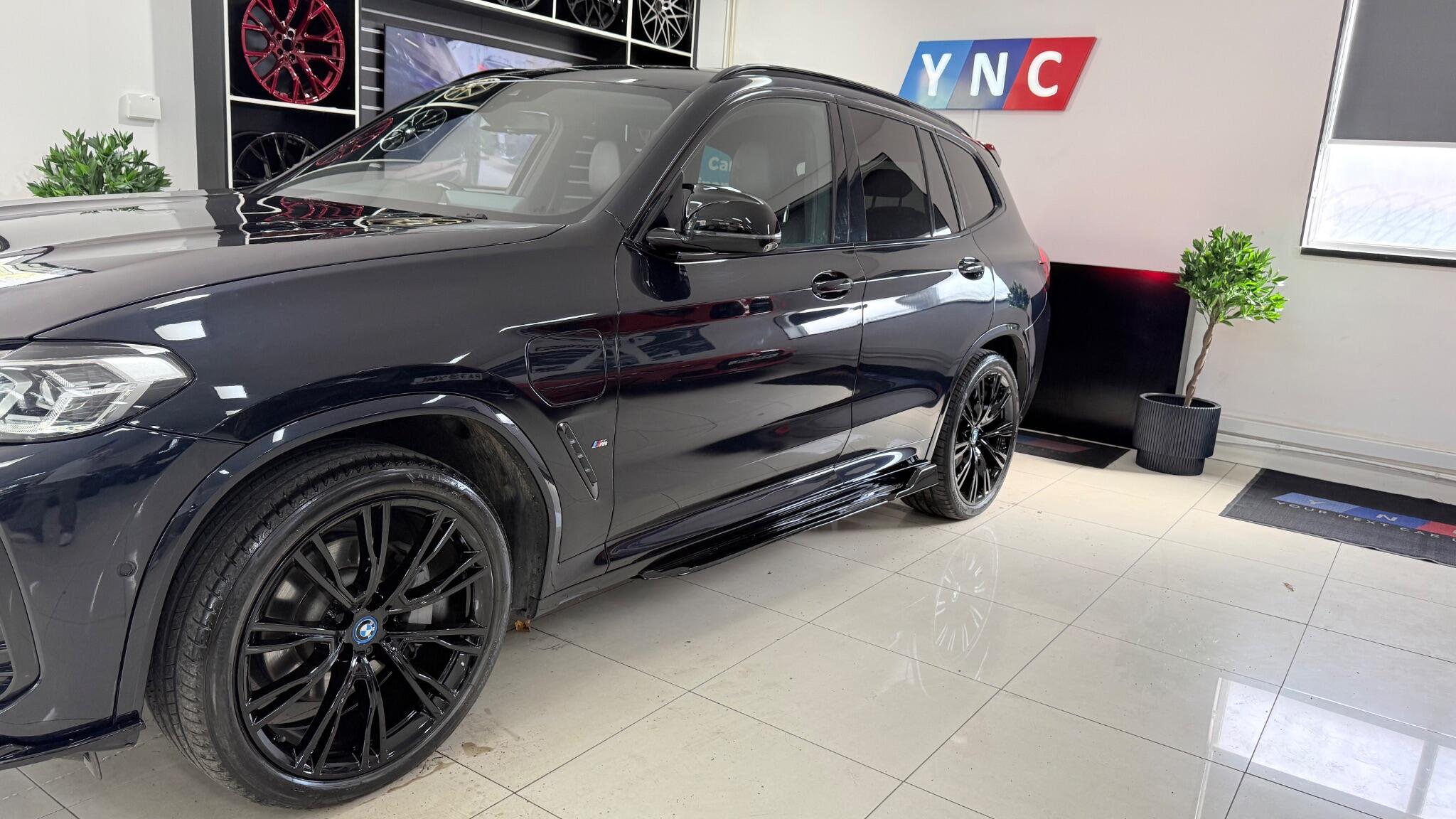 BMW X3 view 30