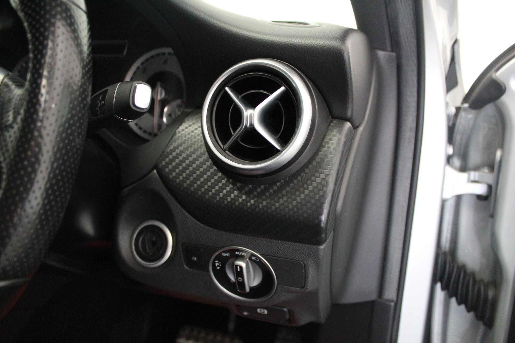 Mercedes-Benz A-Class view 44