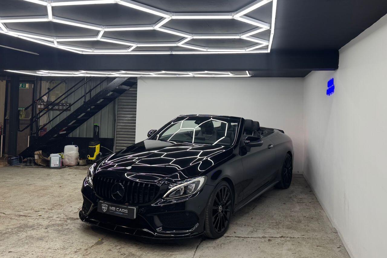 Mercedes-Benz C-Class view 9