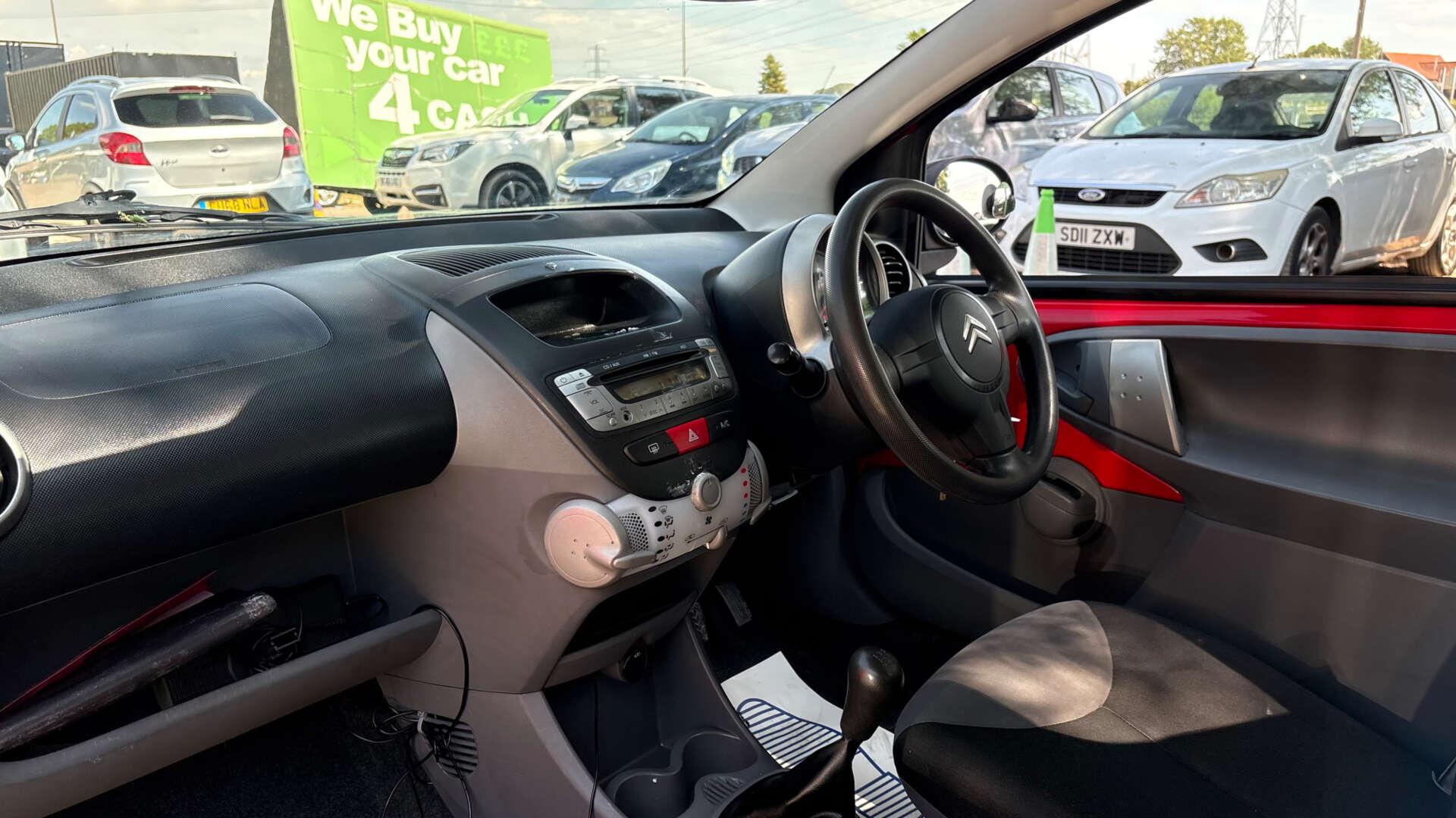 Citroen C1 view 12