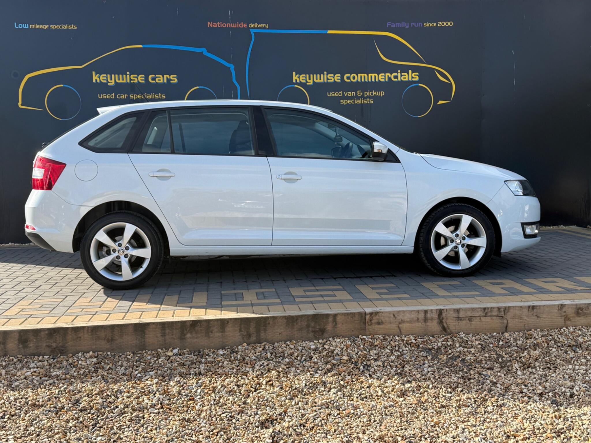 Skoda Rapid view 7
