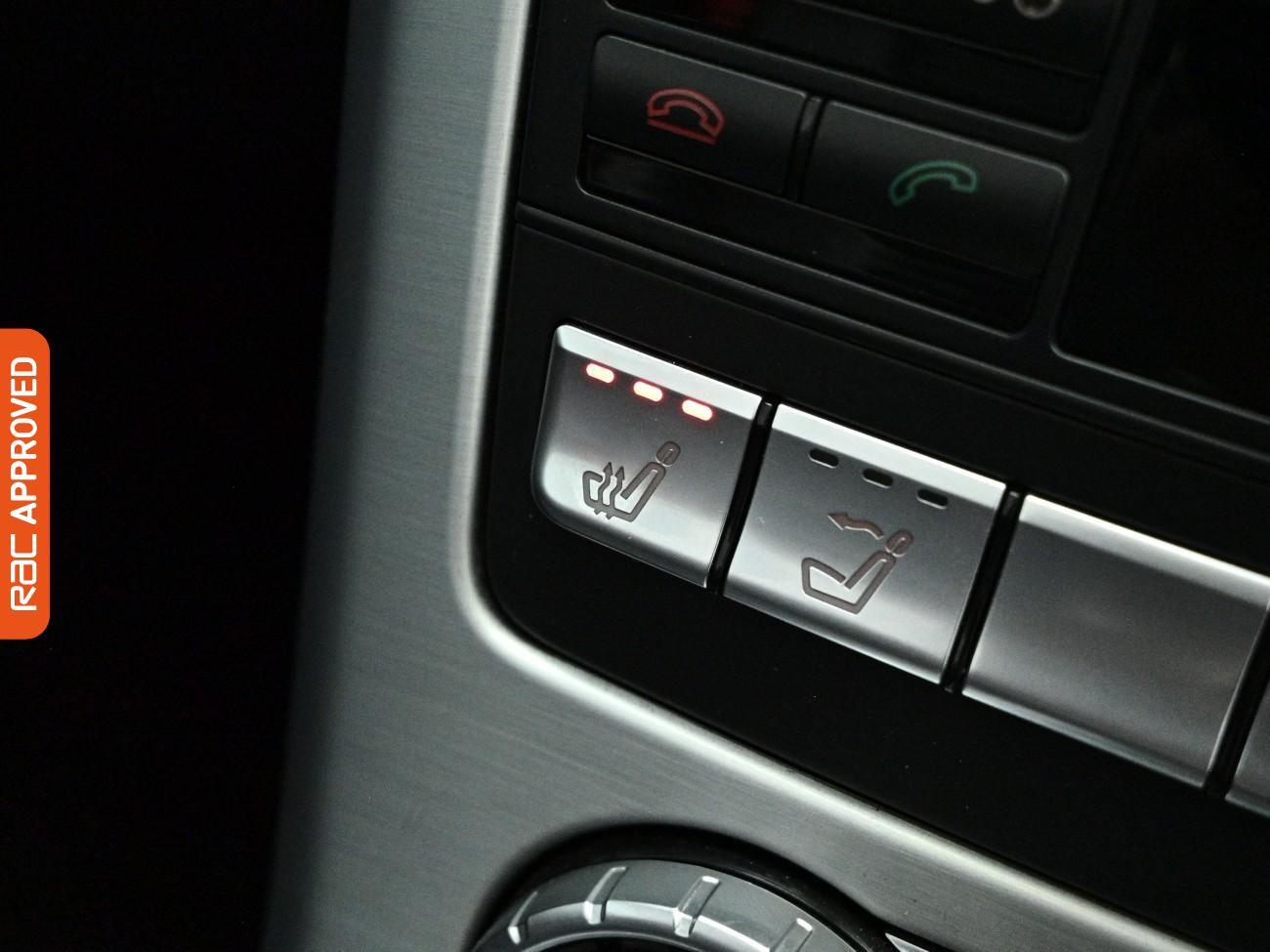Mercedes-Benz SLK view 18