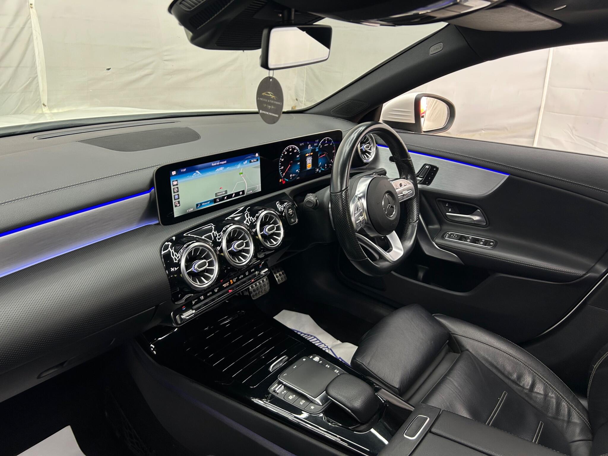 Mercedes-Benz Cla view 18