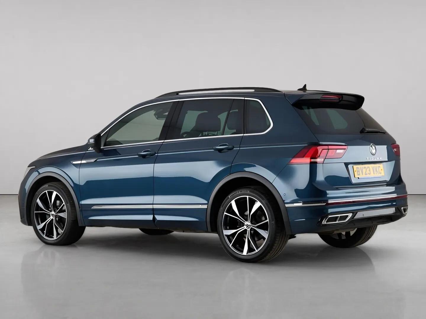 Volkswagen Tiguan view 8