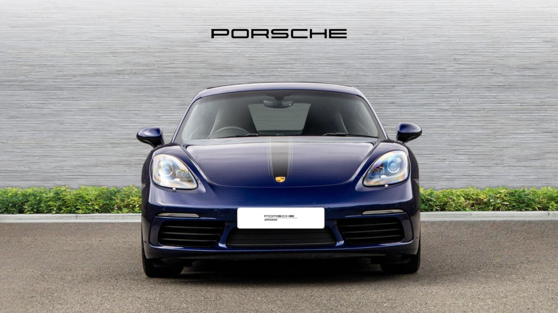 Porsche Cayman view 6