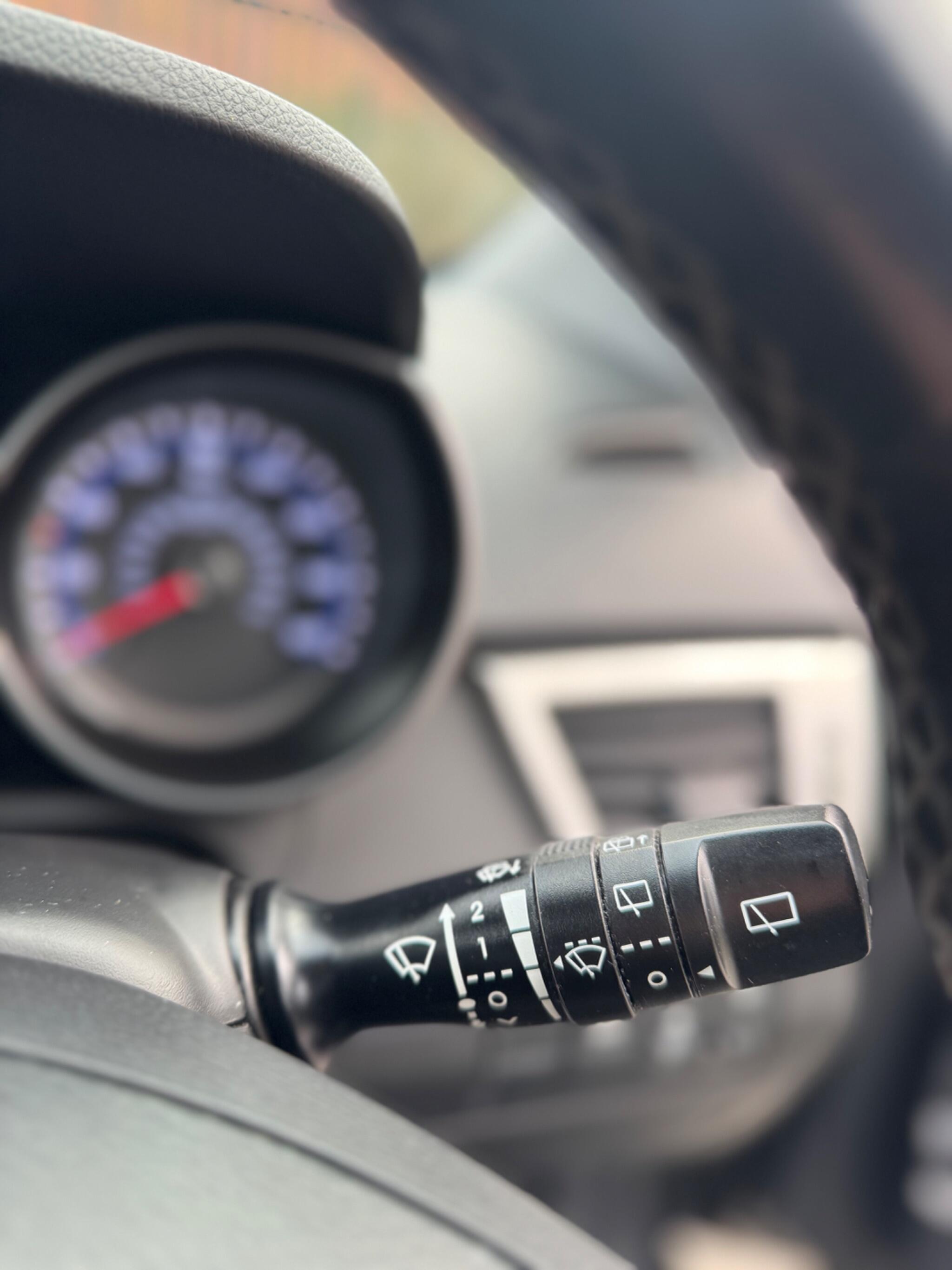 2016 Hyundai i30 1.6 CRDi Blue Drive SE Nav Euro 6 (s/s) 5dr image 9