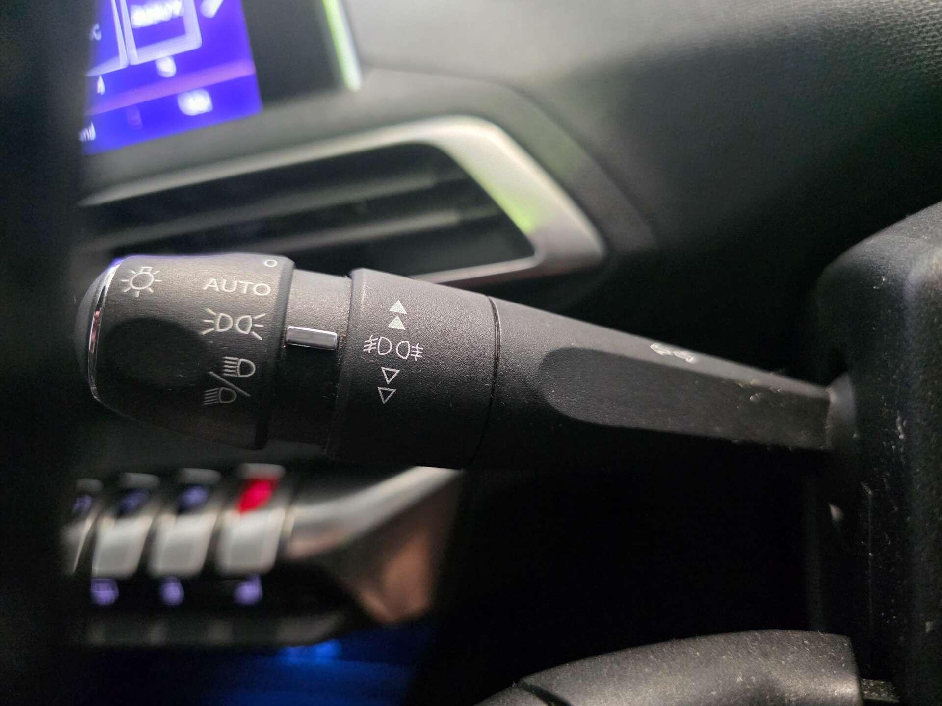 Peugeot 3008 view 22