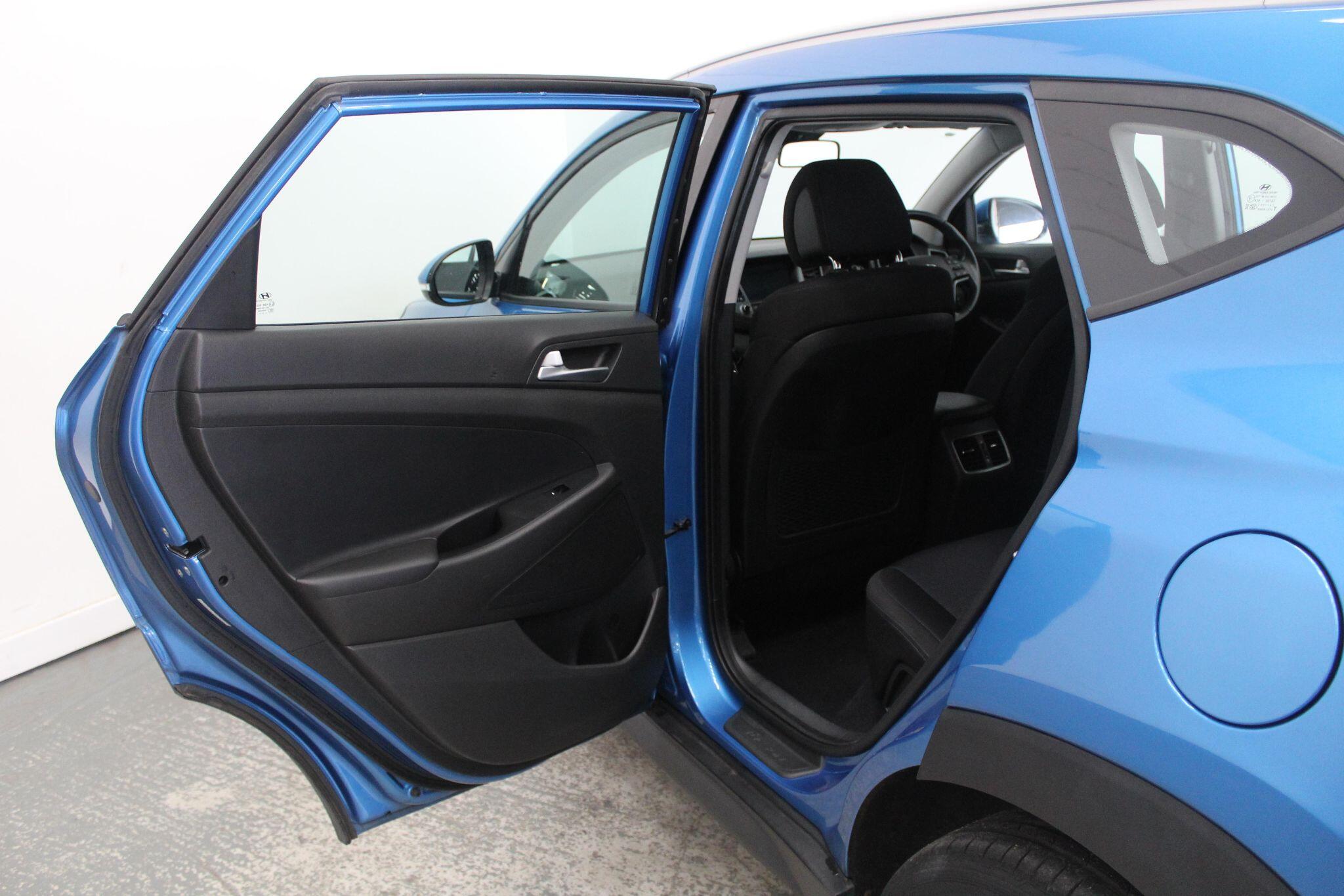 Hyundai Tucson view 27