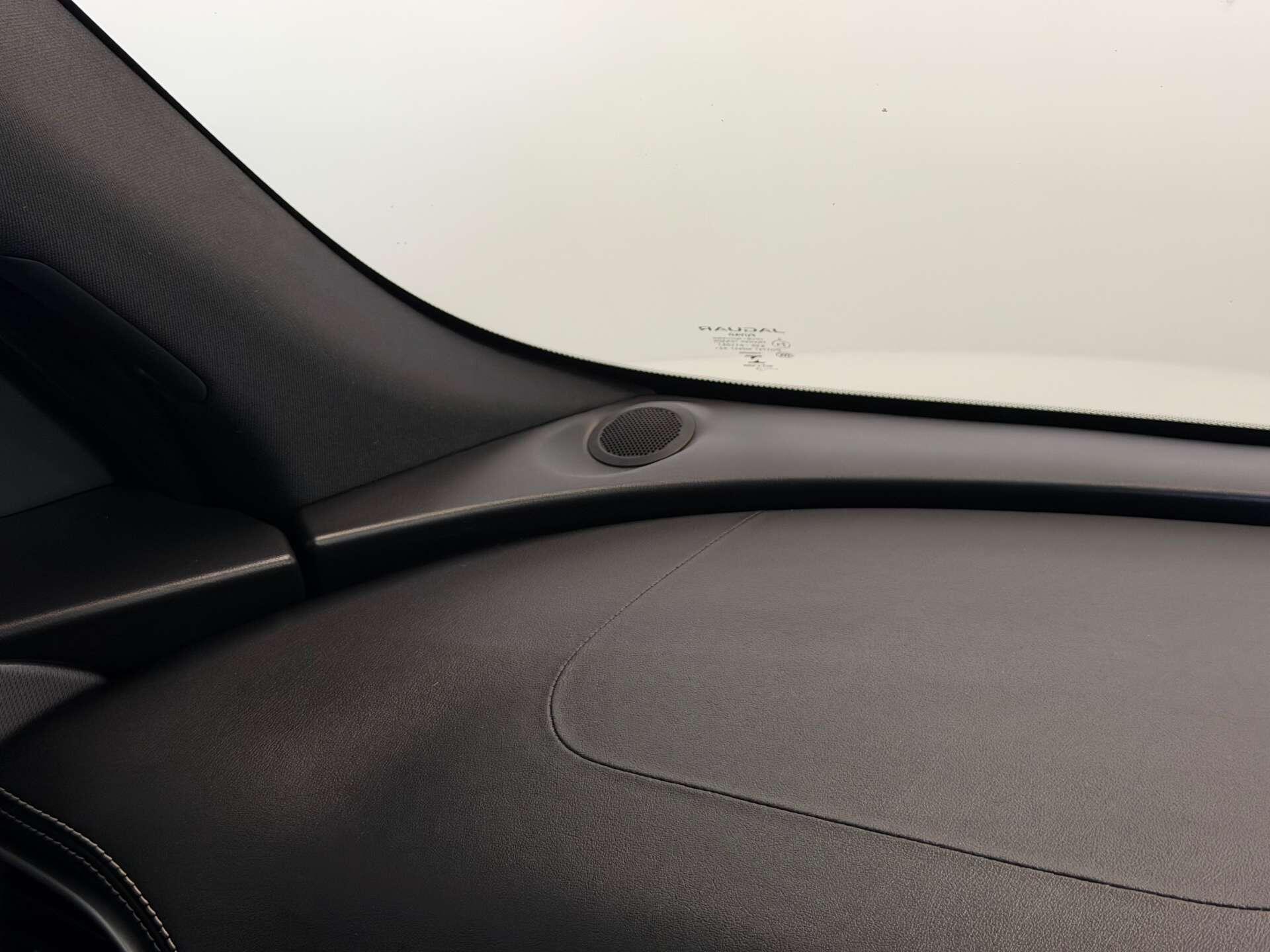 Jaguar F-Pace view 42