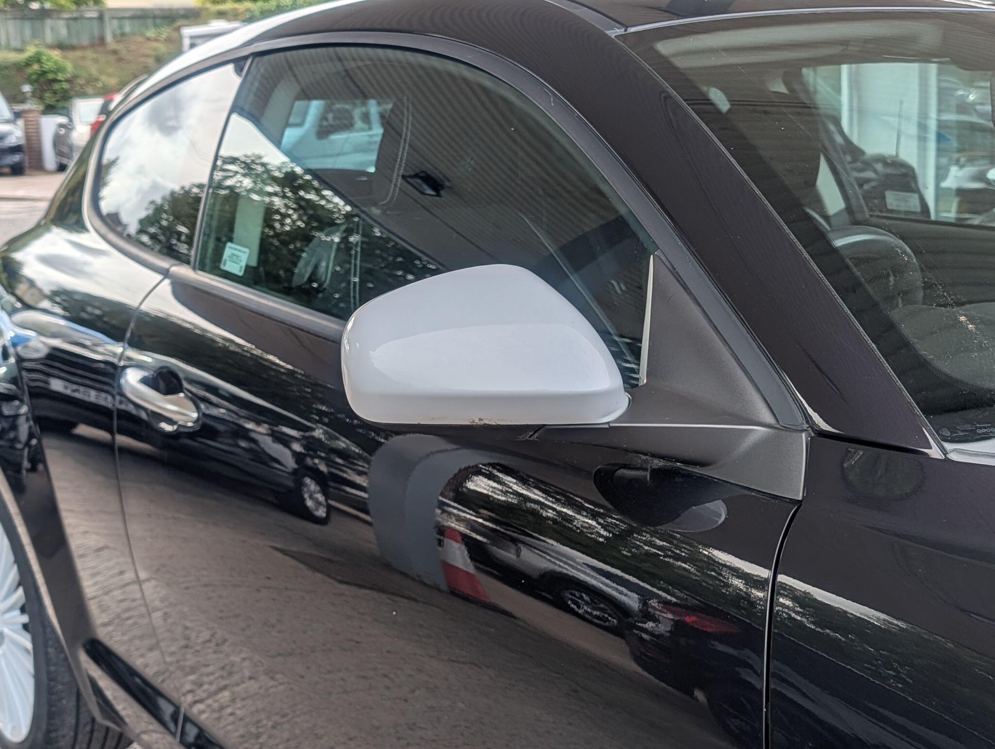 Alfa Romeo Mito view 14