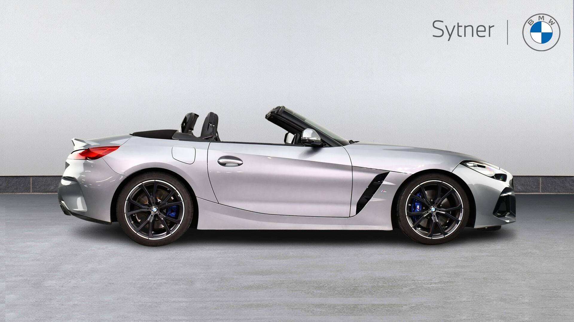 BMW Z4 view 3
