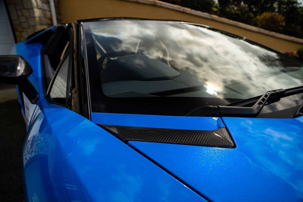 Lamborghini Aventador view 34